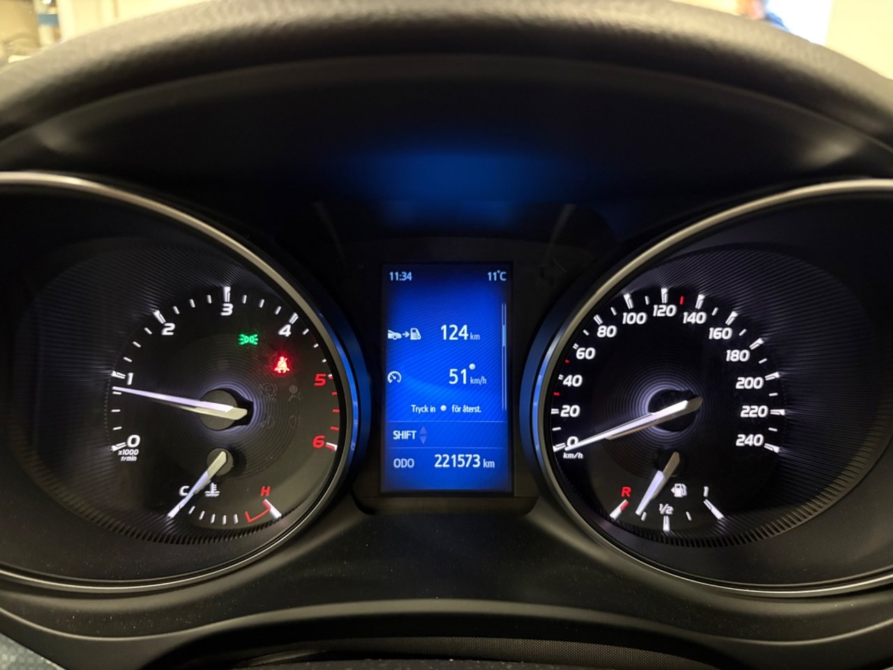 Toyota Avensis 2.0 D-4D Active Plus 2016, photo 7/10