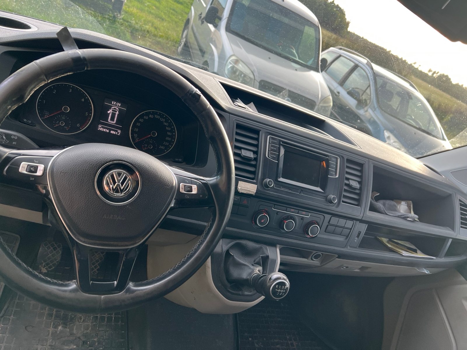 Volkswagen Transporter 2.0 TDI SCR 2016, bild 3/7