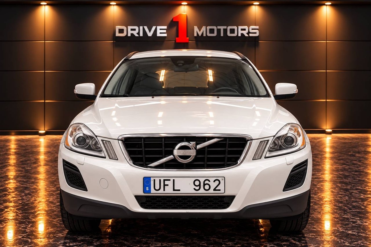 Volvo XC60 Momentum 2013, photo 2/9