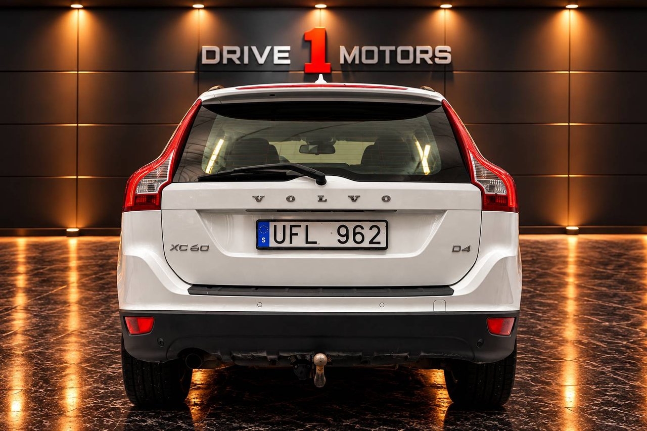 Volvo XC60 Momentum 2013, photo 5/9