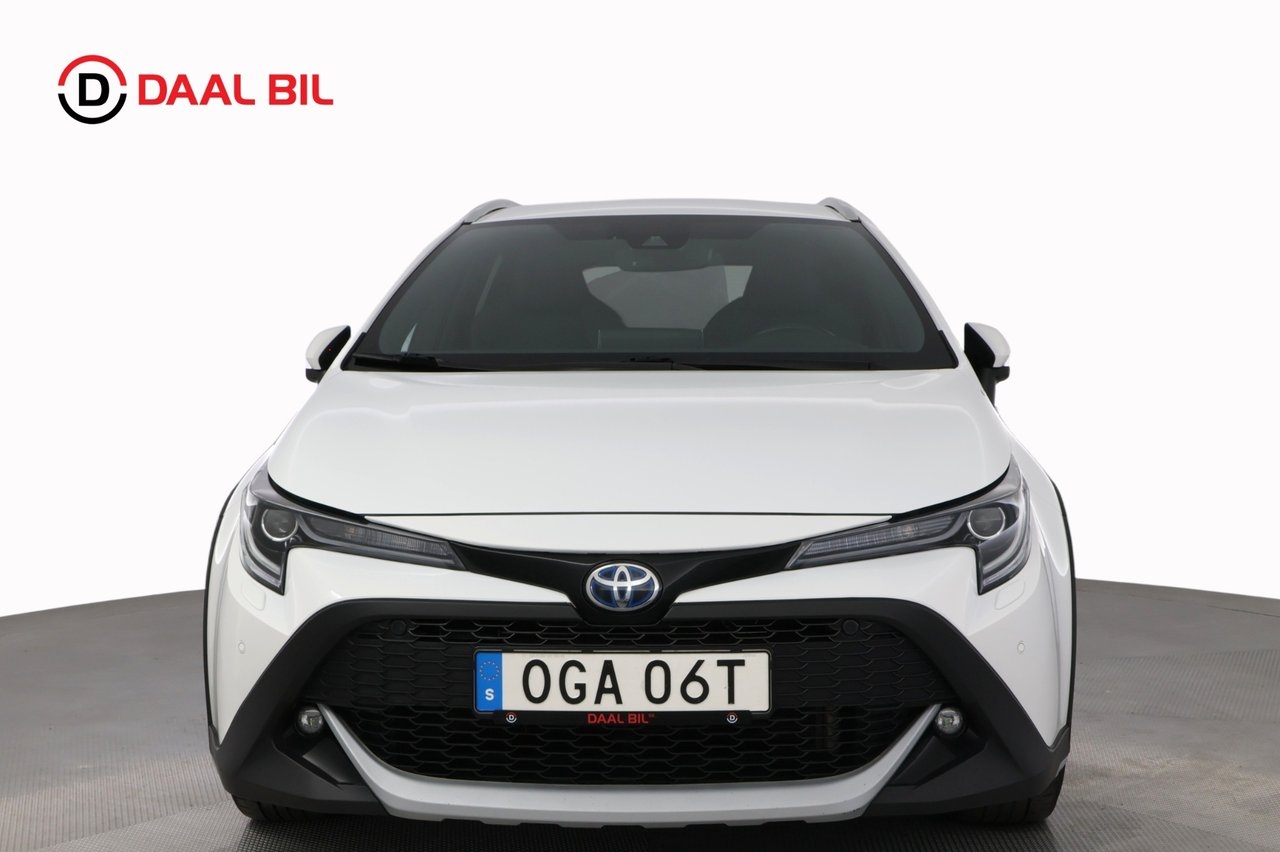 Toyota Corolla 2.0 Hybrid Trek 2022, bild 2/25