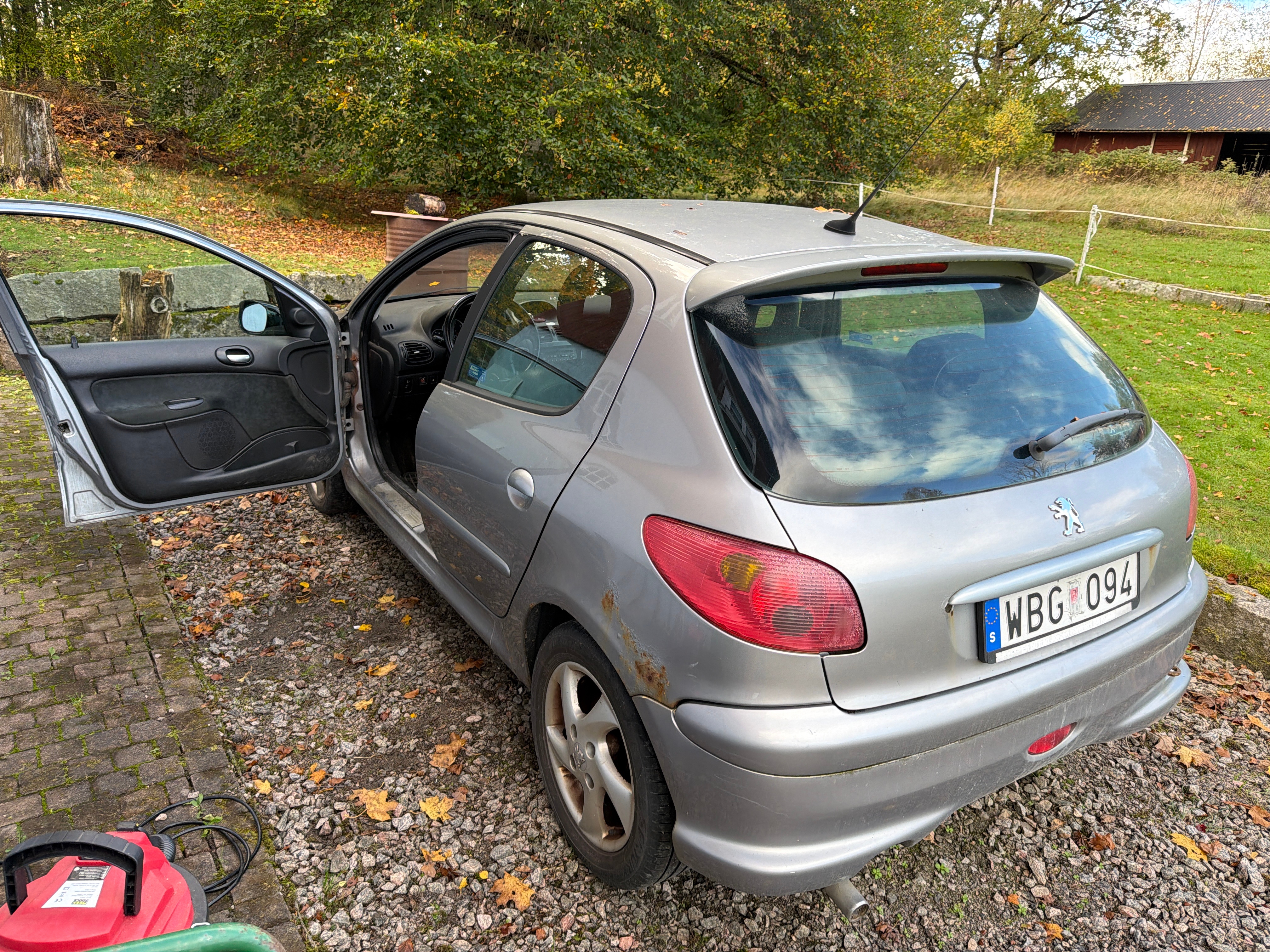 Peugeot 206 110 2004, bild 4/7
