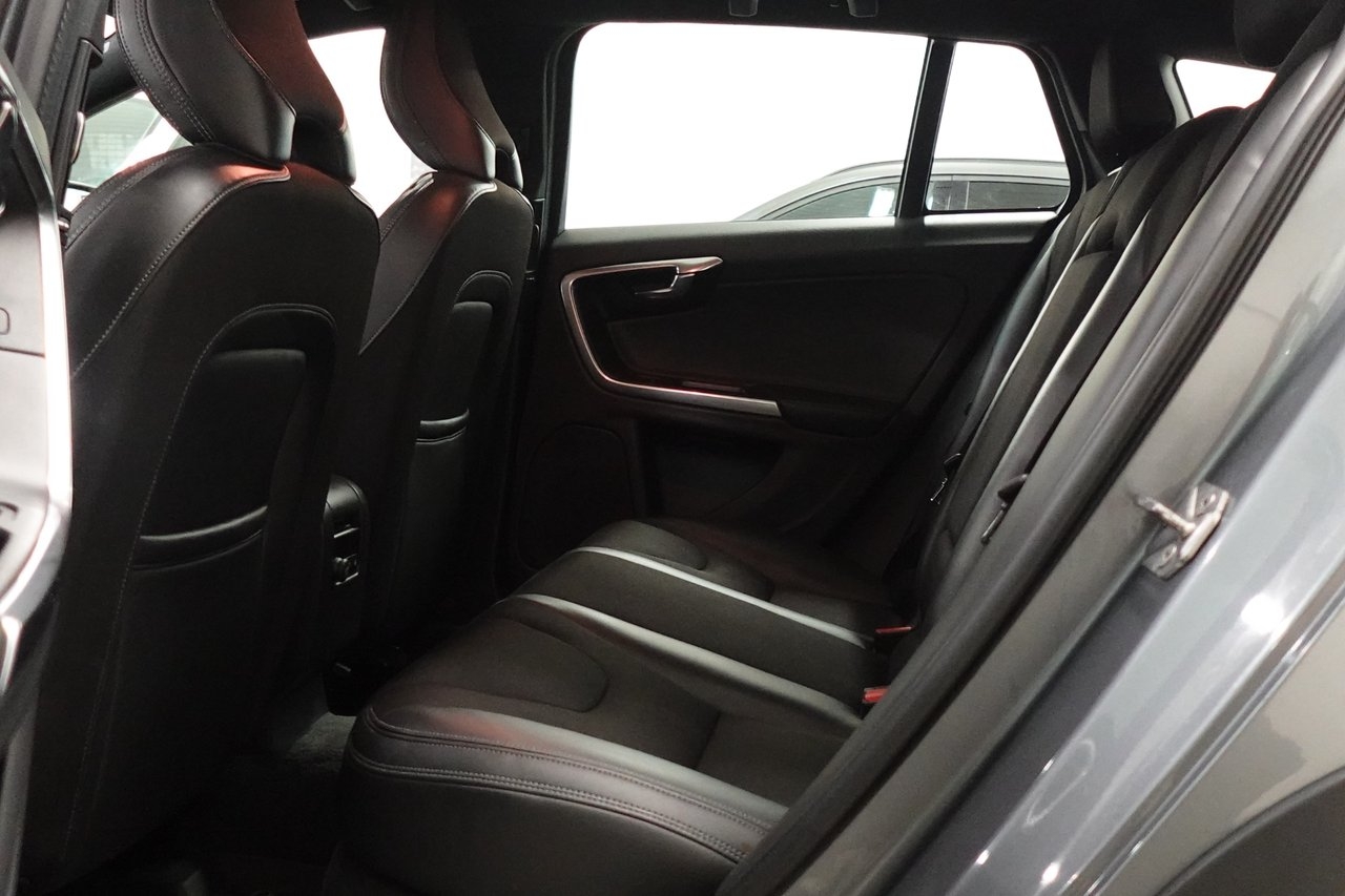 Volvo V60 Cross Country D4 Plus Classic 2018, bild 5/10