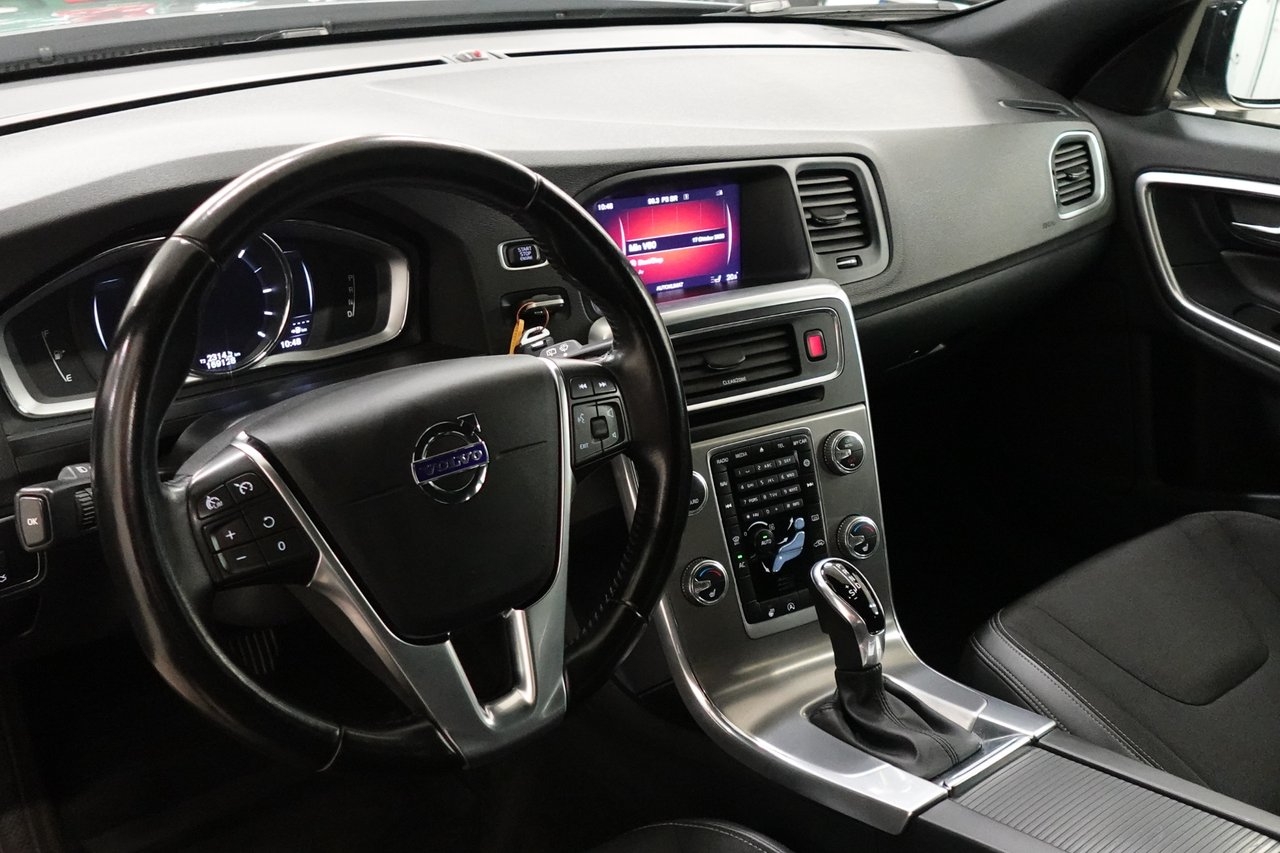 Volvo V60 Cross Country D4 Plus Classic 2018, bild 6/10