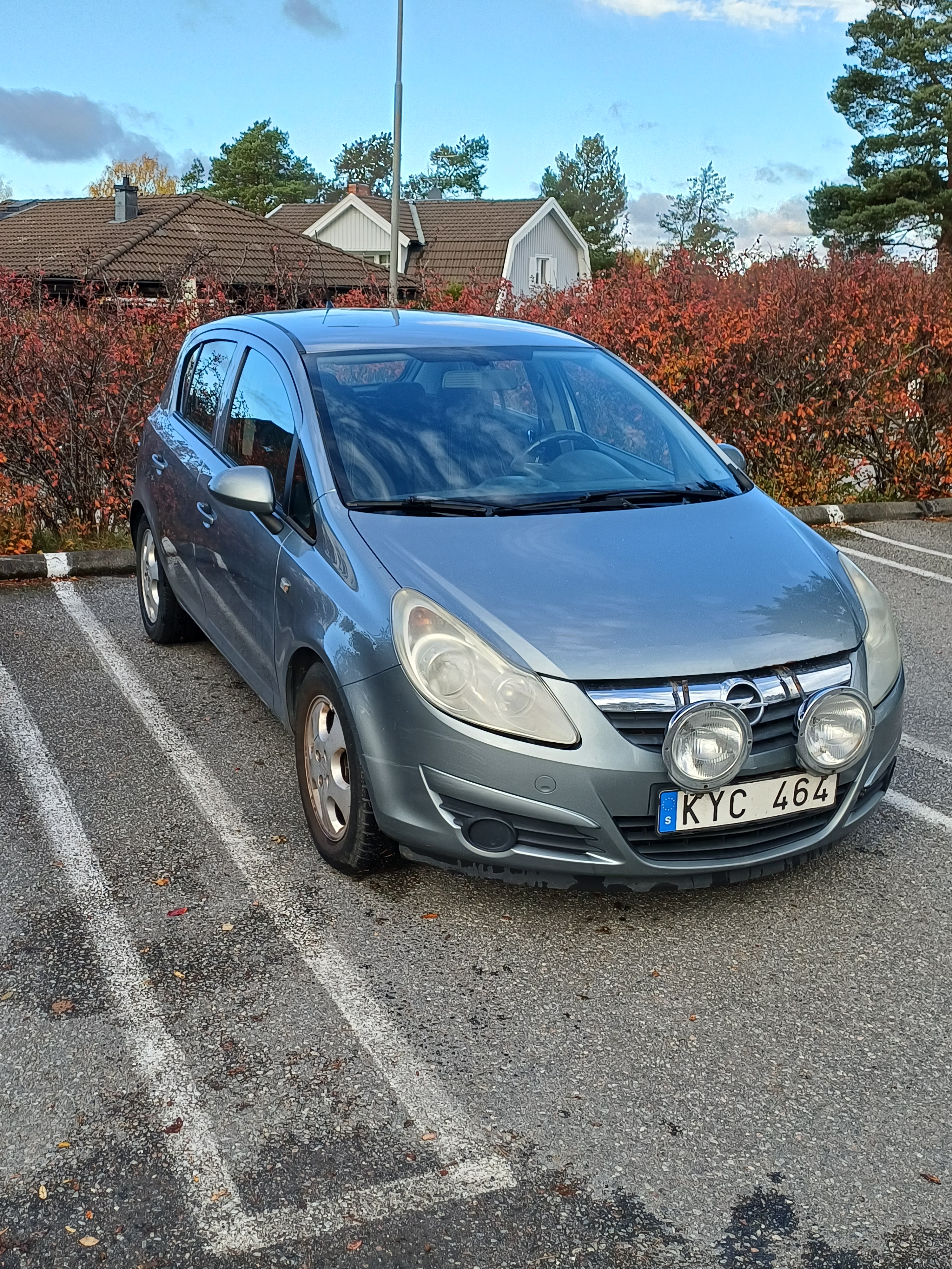 Opel Corsa 2010, bild 2/5