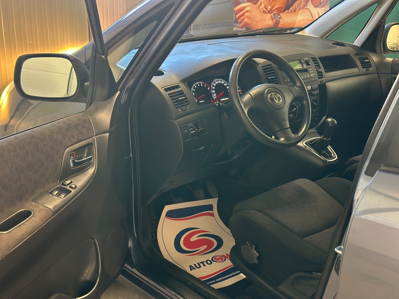 Toyota Corolla Verso 1.6 2004, bild 7/10