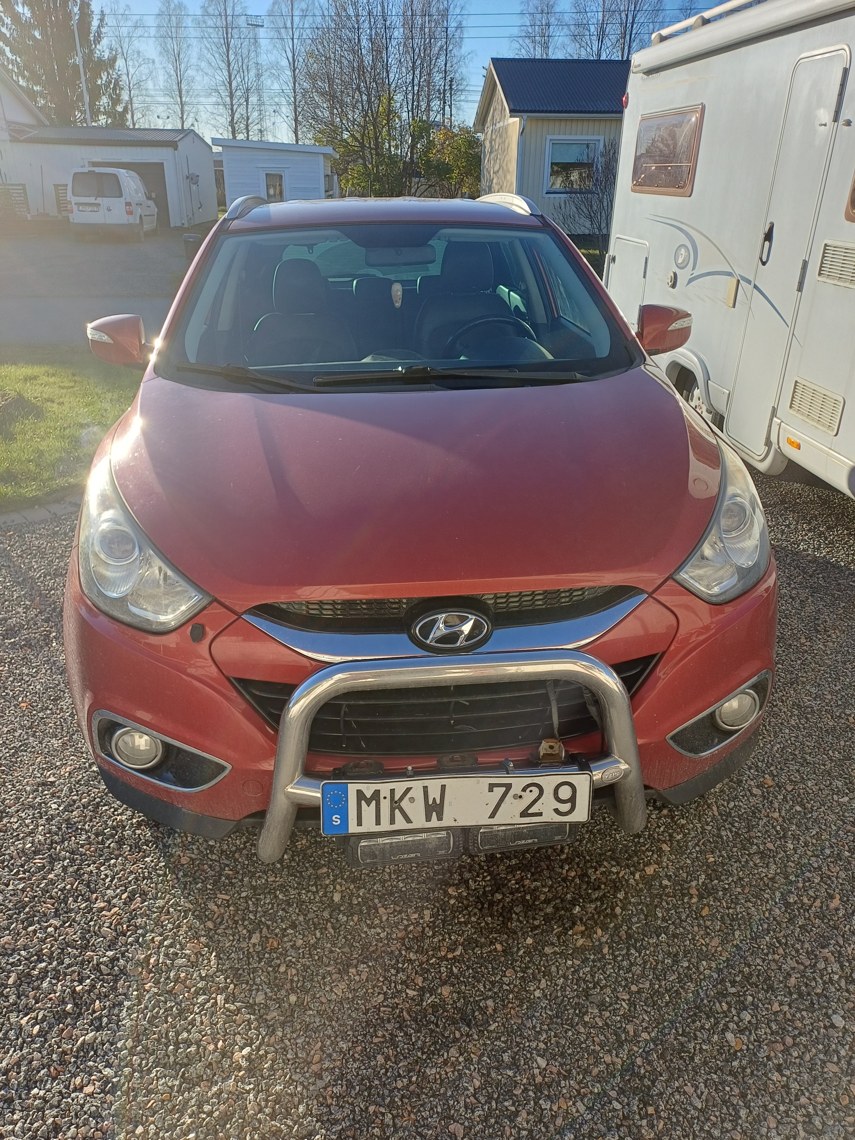 Hyundai ix35 2.0 CRDi 2011, bild 2/3