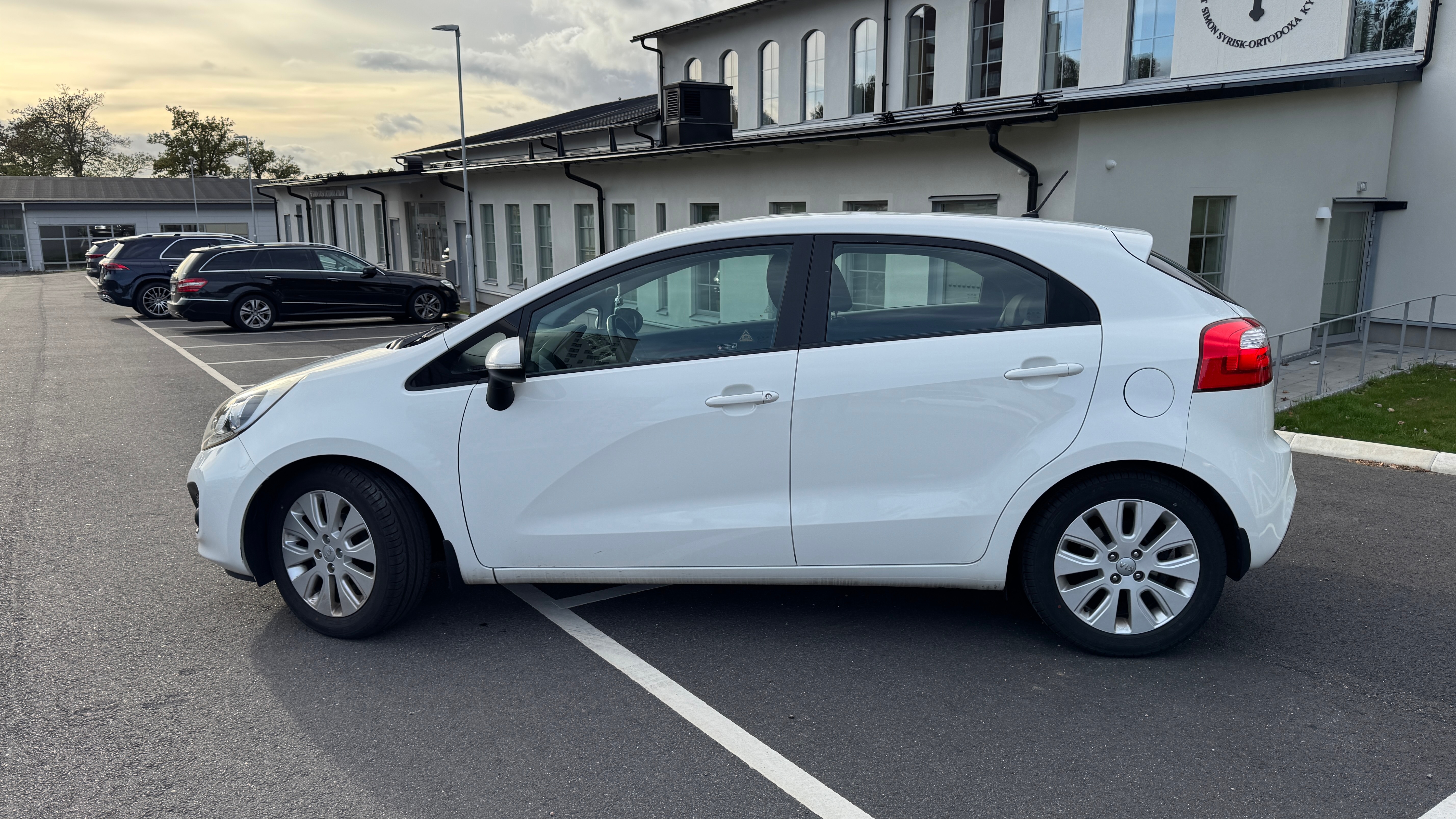 Kia Rio 1.2 2014, bild 2/10