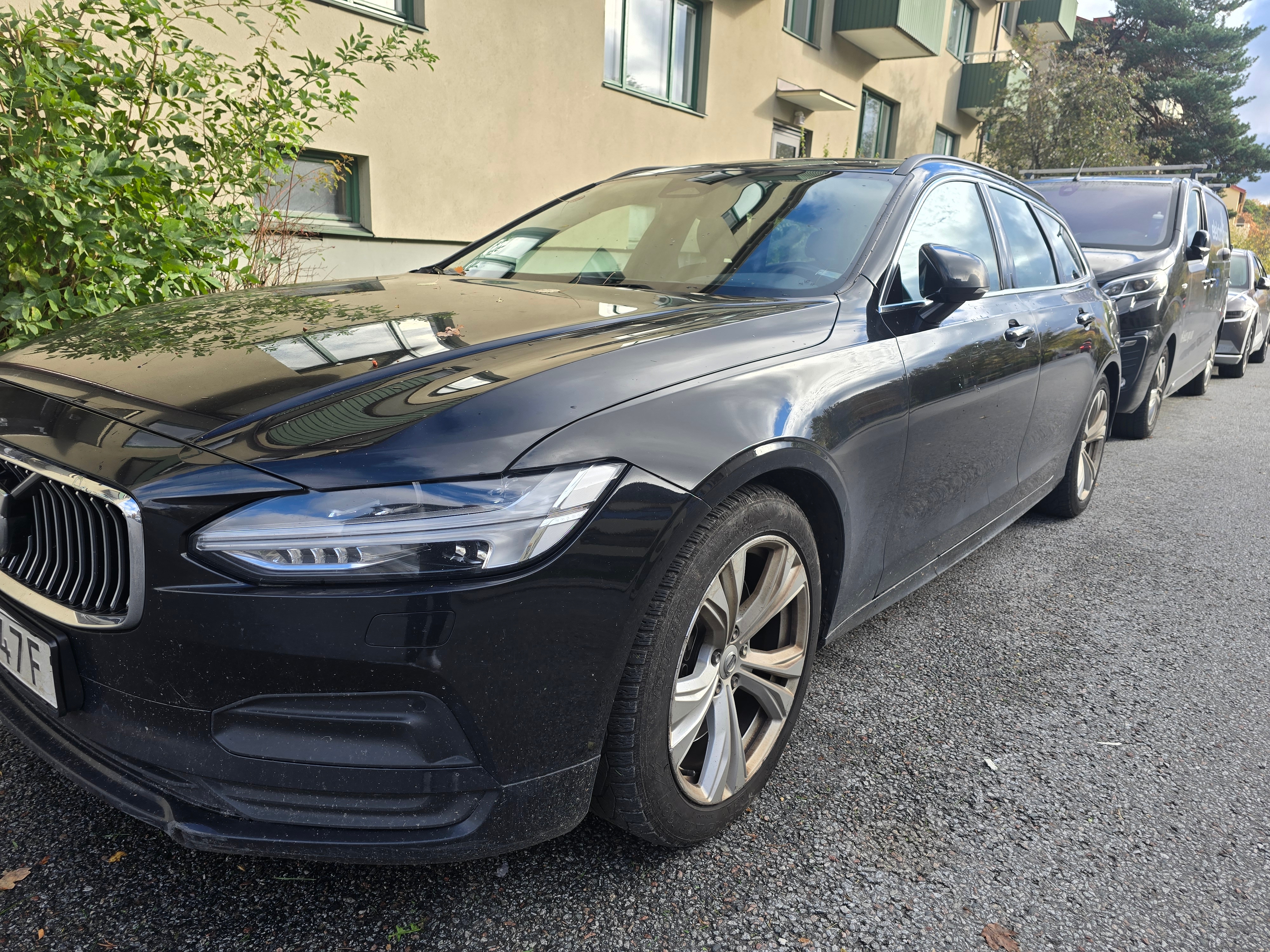 Volvo V90 B4