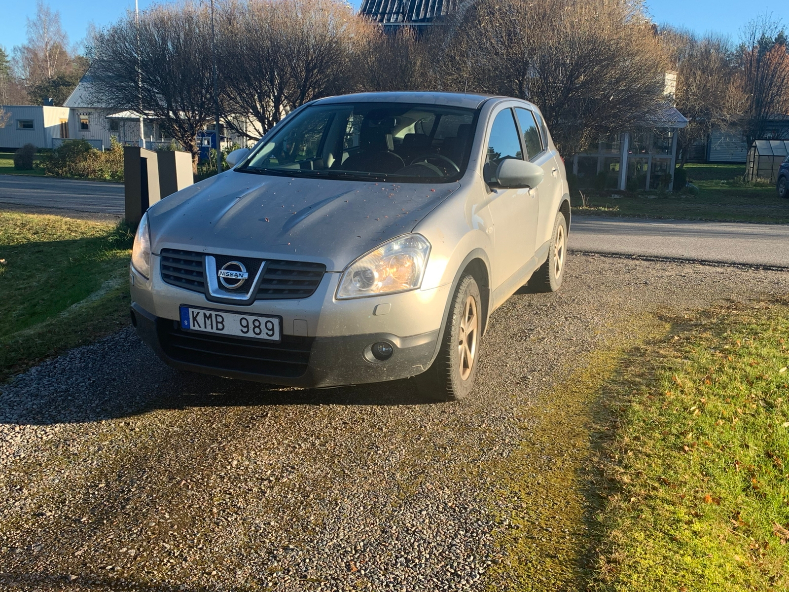 Nissan Qashqai 2.0 2008, bild 2/3