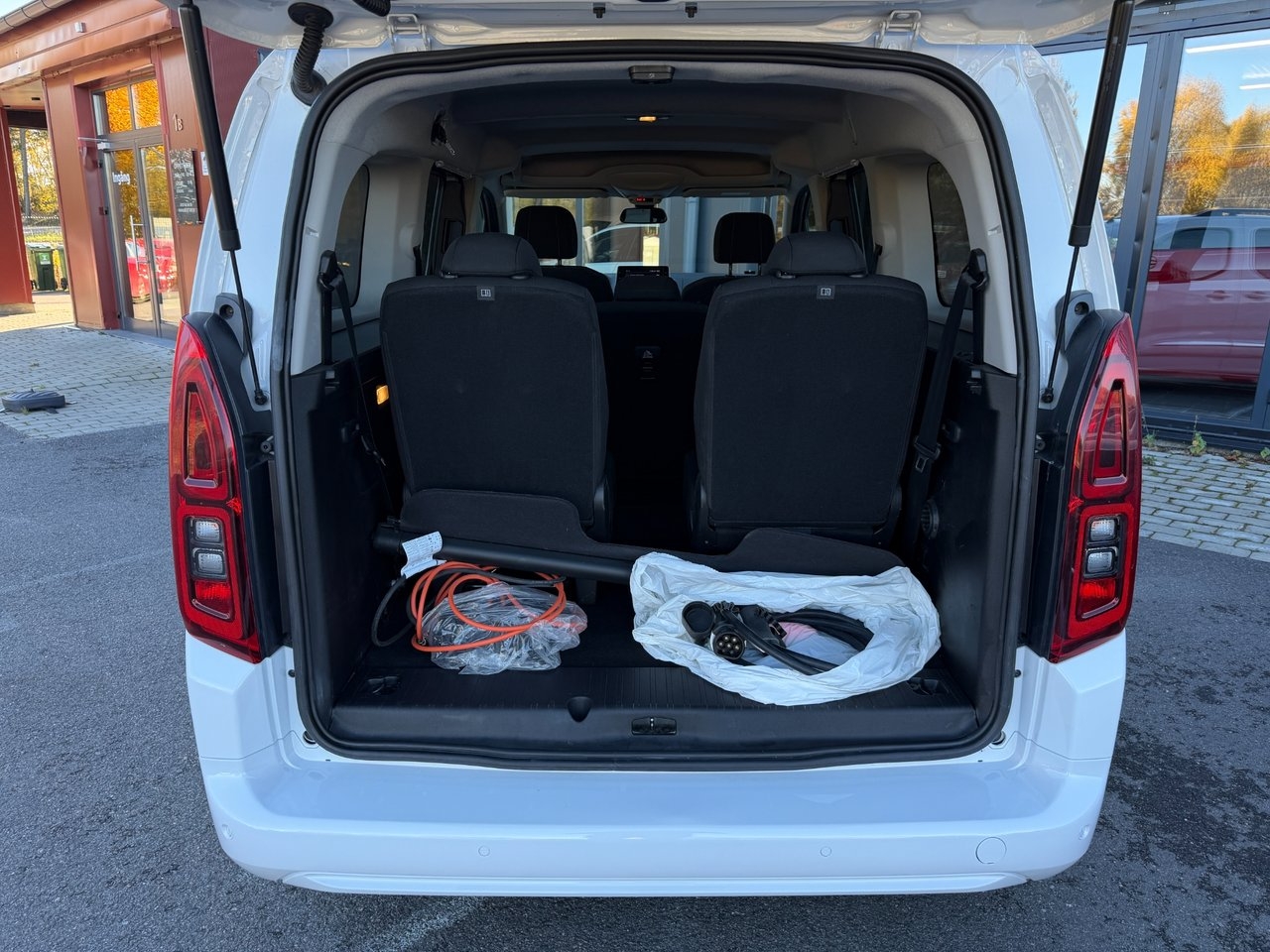 Toyota Proace City Verso 50 kWh 2023, bild 7/10