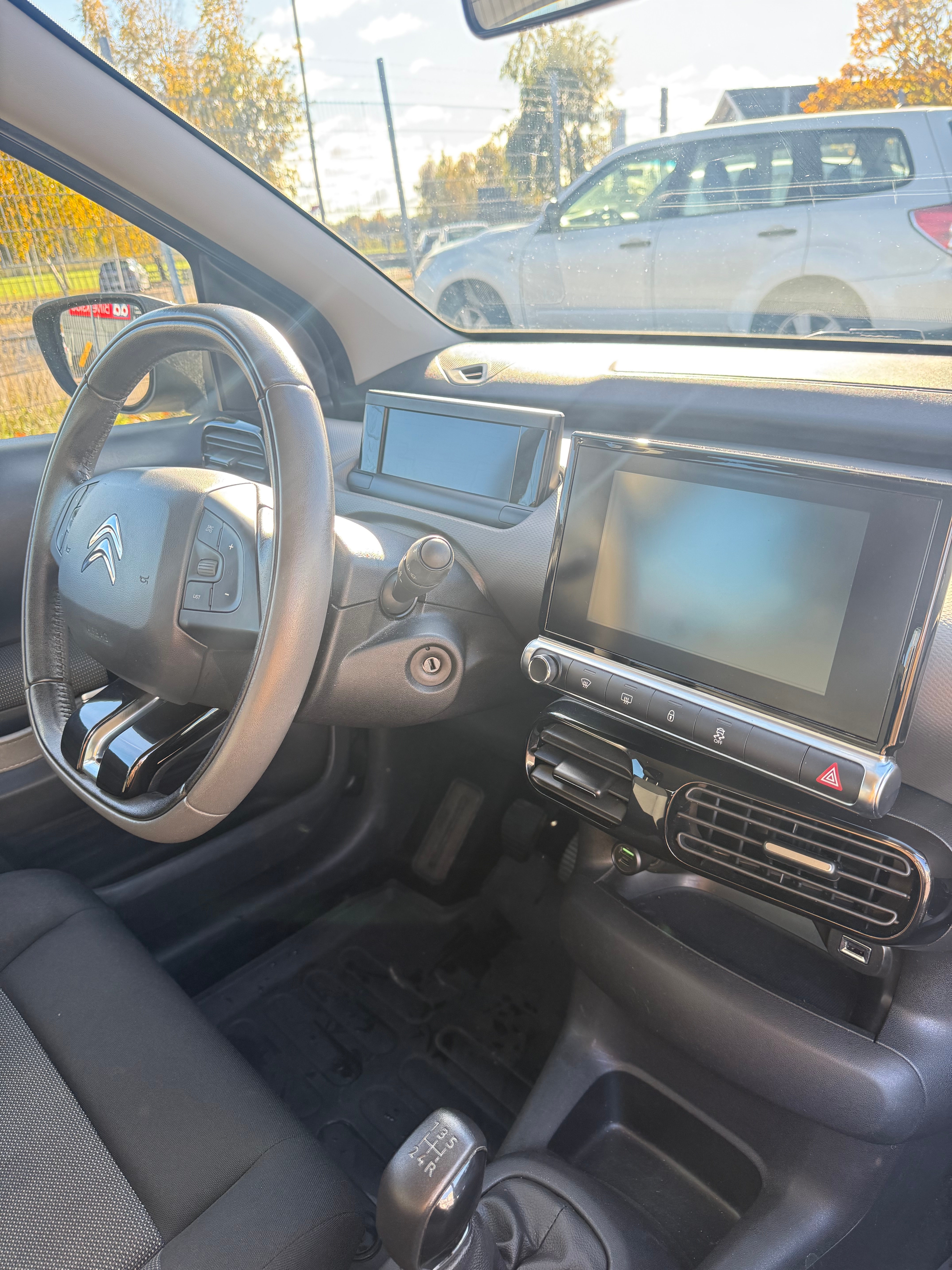 Citroen C4 Cactus PureTech 82 Feel 2015, bild 6/9
