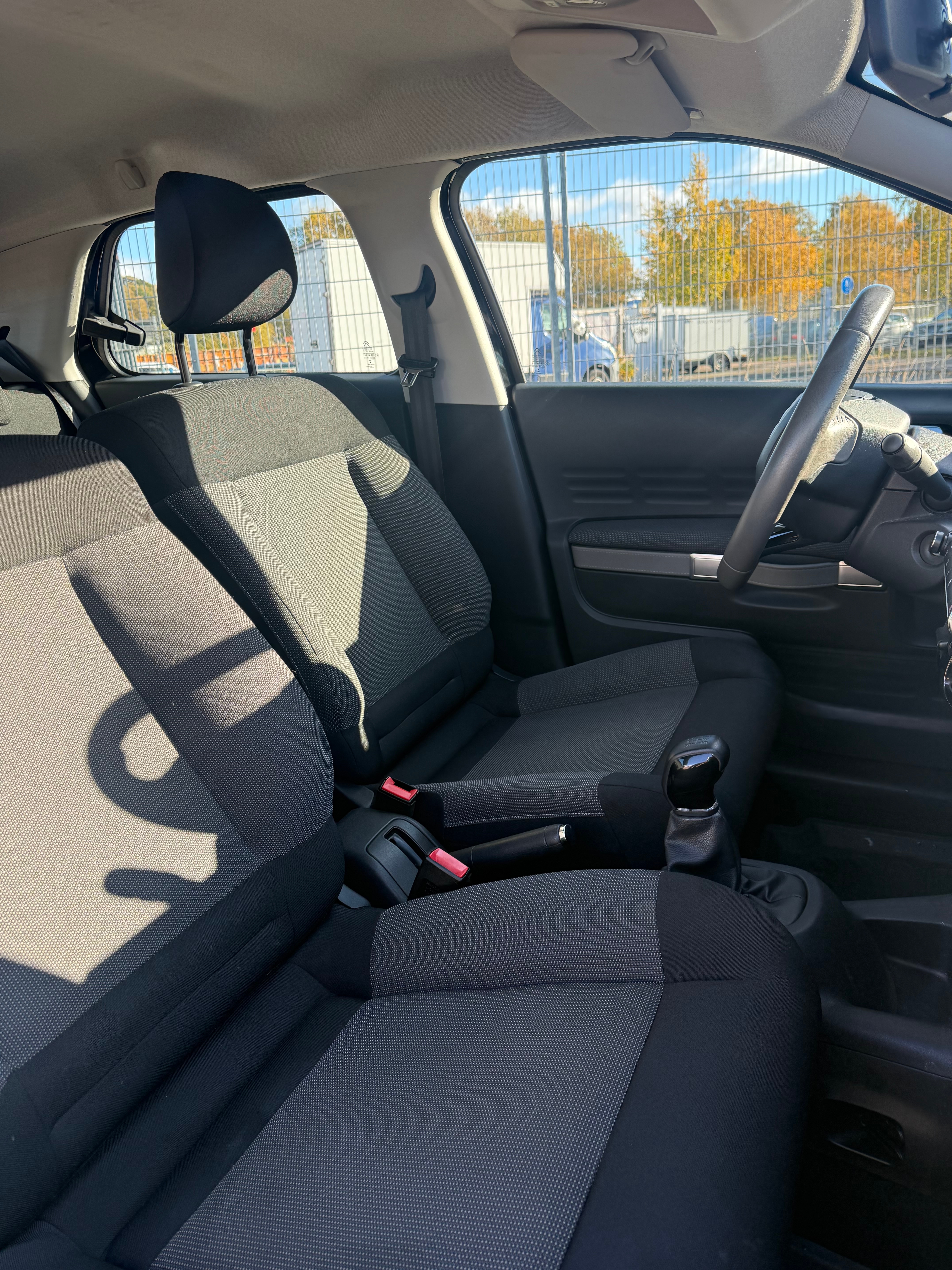 Citroen C4 Cactus PureTech 82 Feel 2015, bild 4/9