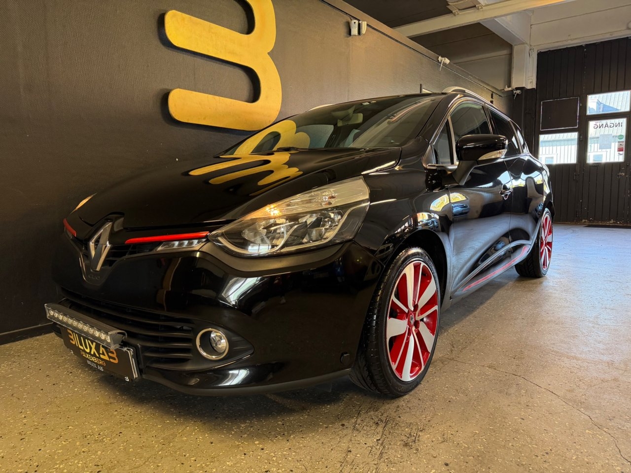 Renault Clio TCe 120 2015, bild 4/10