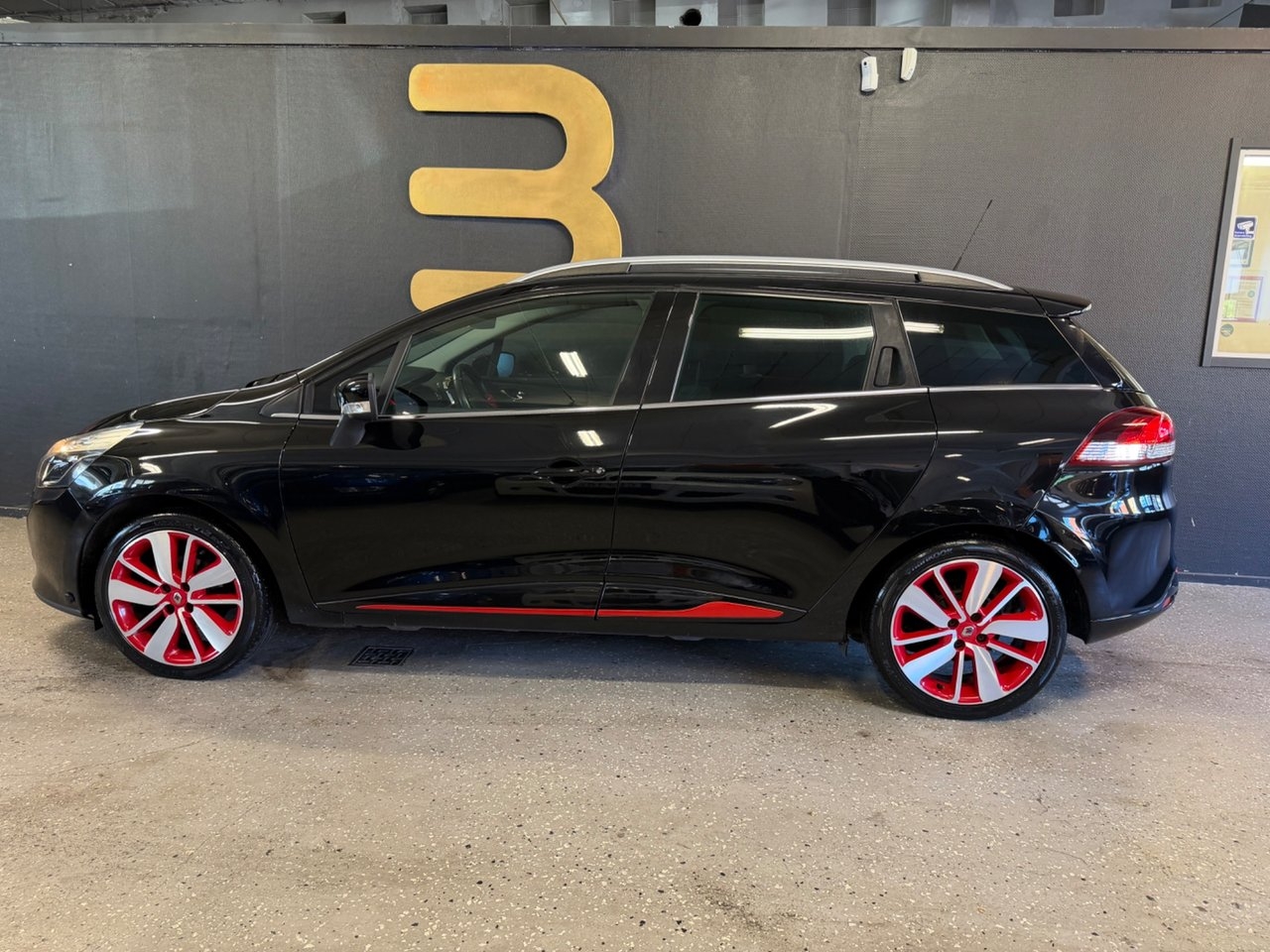 Renault Clio TCe 120 2015, bild 2/10