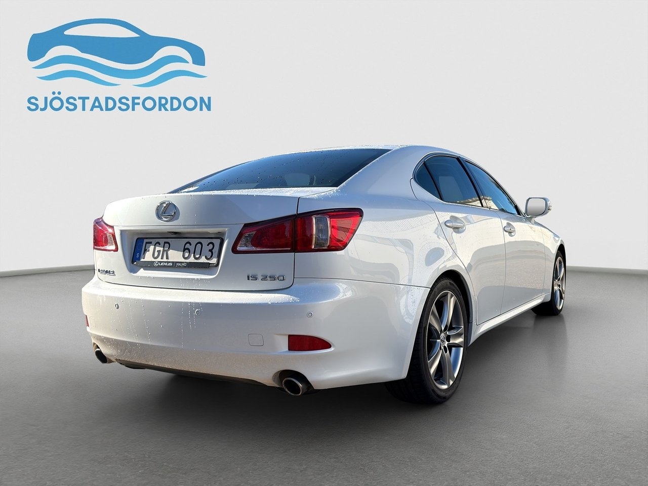Lexus IS 250 2012, photo 6/10