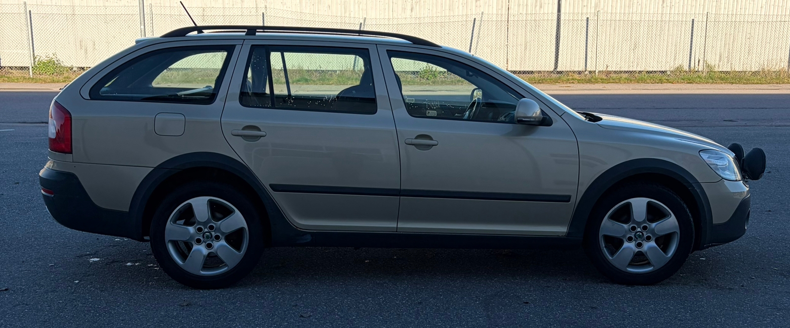 Skoda Octavia Scout 2.0 TDI 2012, bild 3/6
