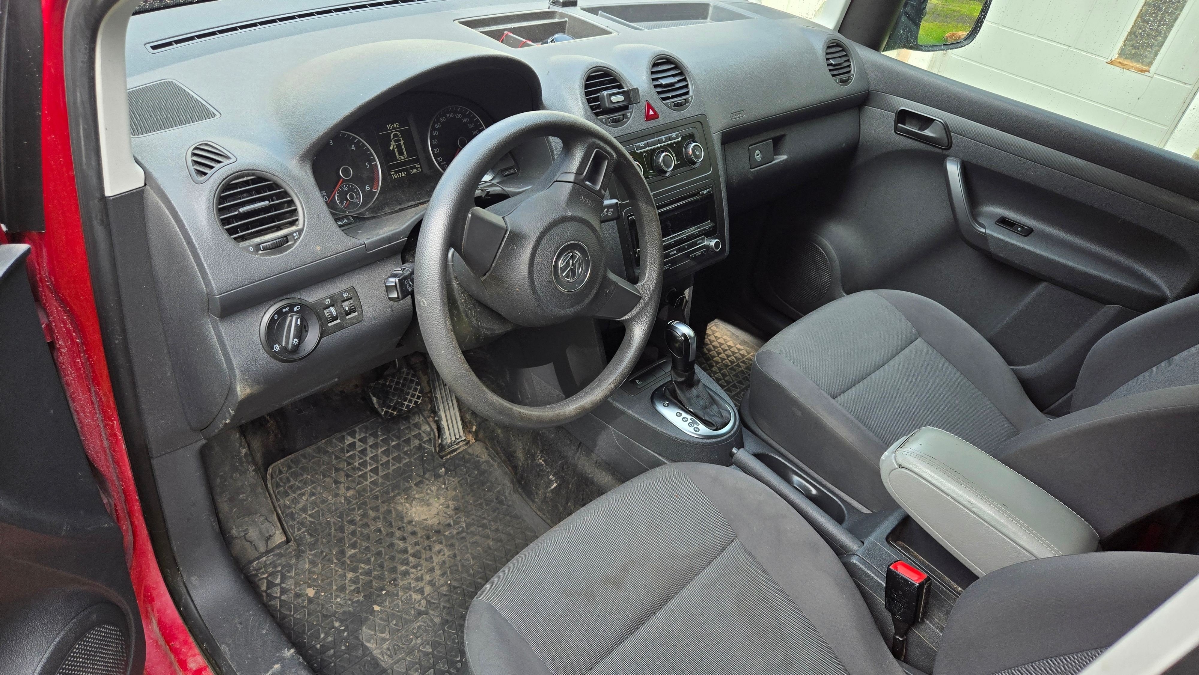 Volkswagen Caddy 1.6 TDI 2014, bild 3/4