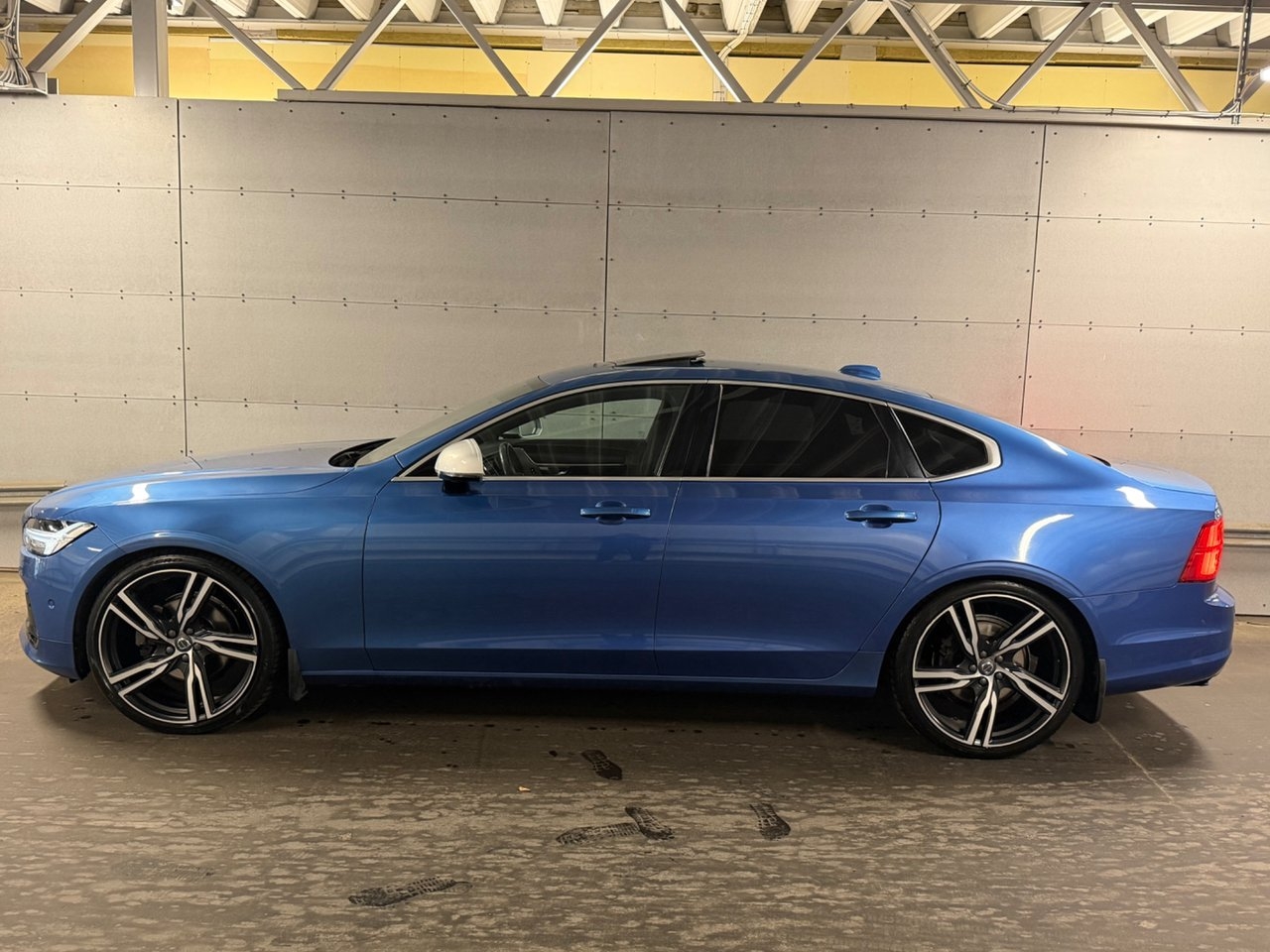 Volvo S90 D5 R Design 2017, bild 7/10