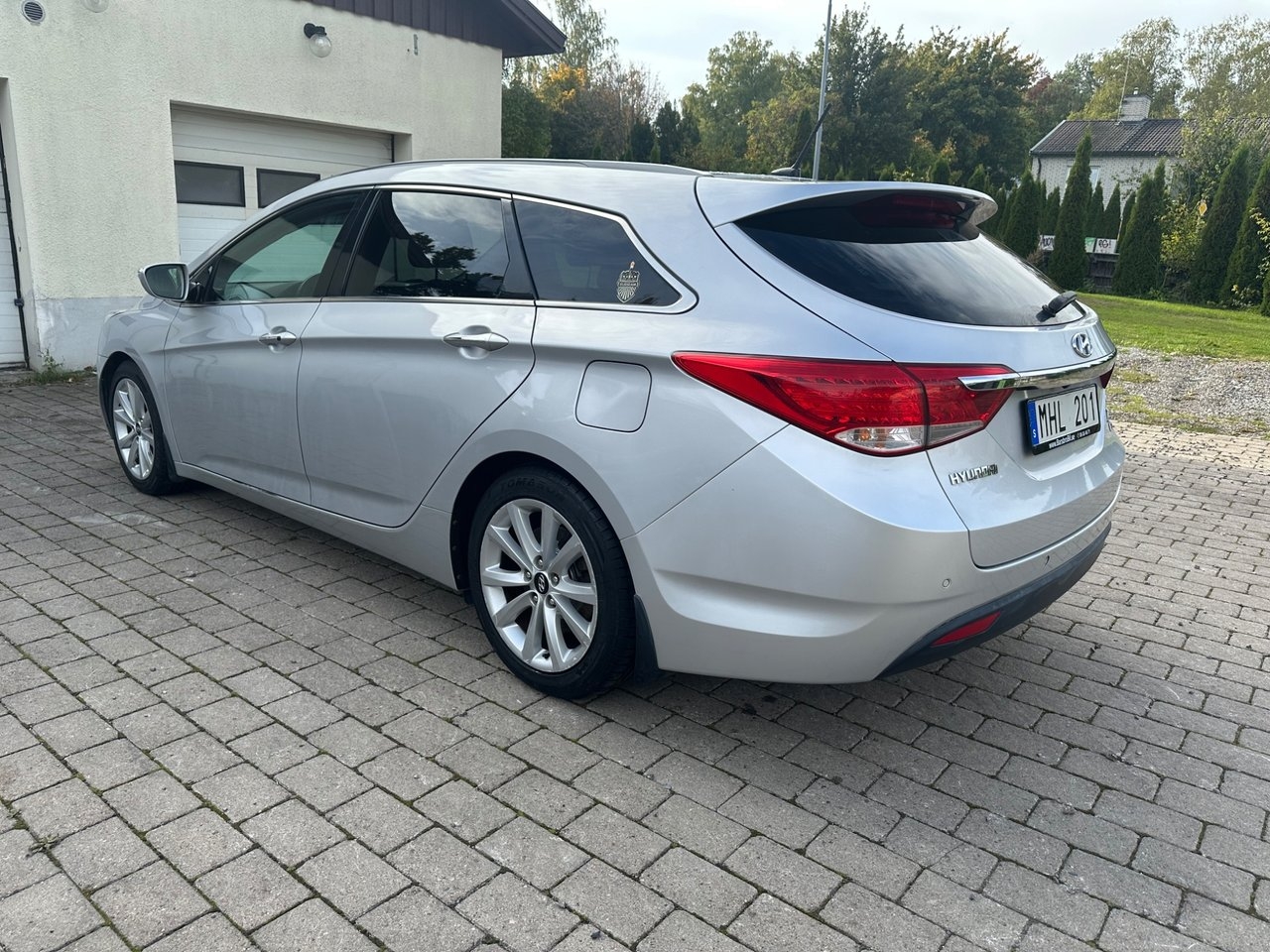 Hyundai i40 1.7 CRDi Business 2012, photo 6/10