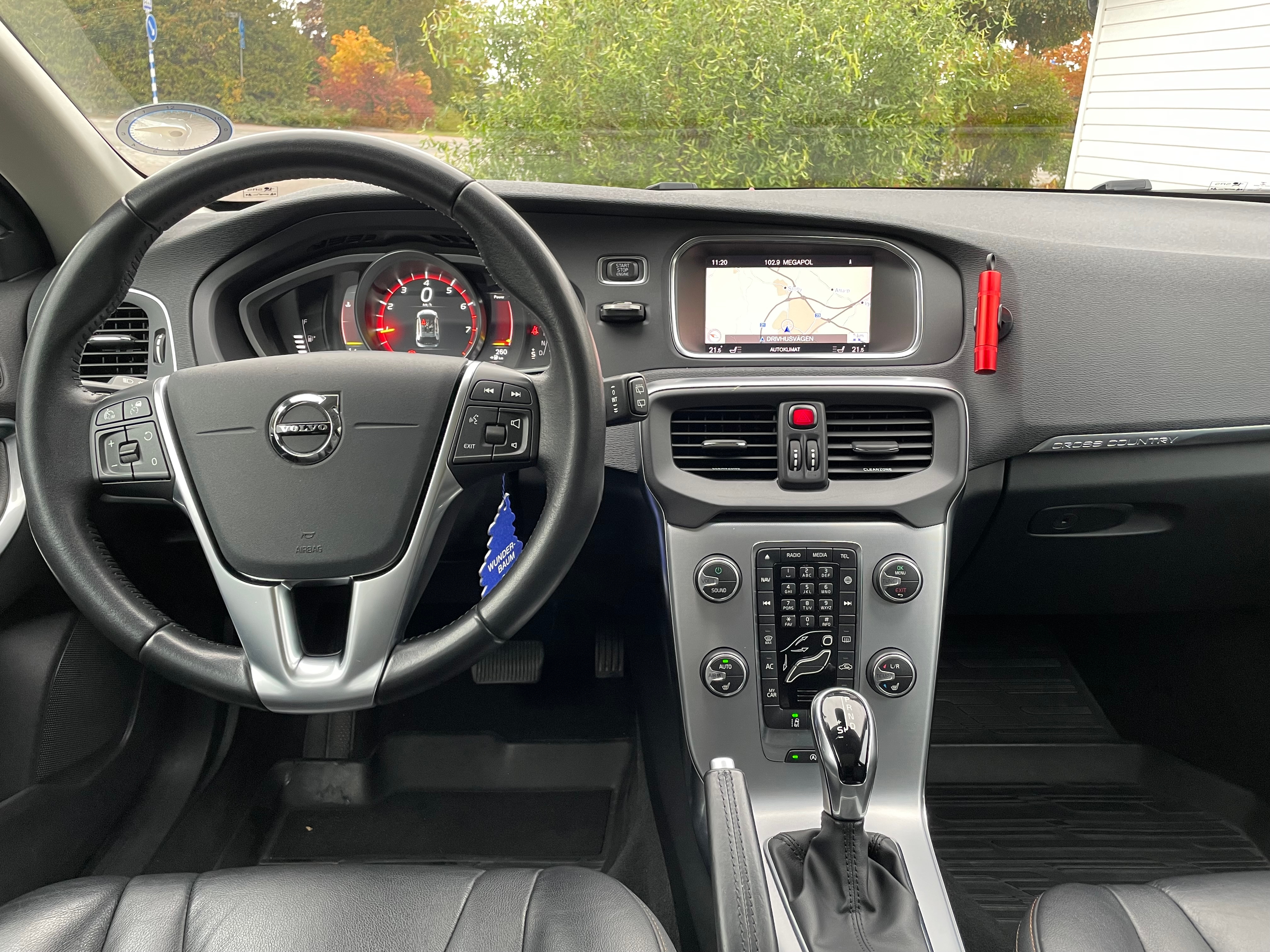 Volvo V40 Cross Country T3 2019, bild 4/7