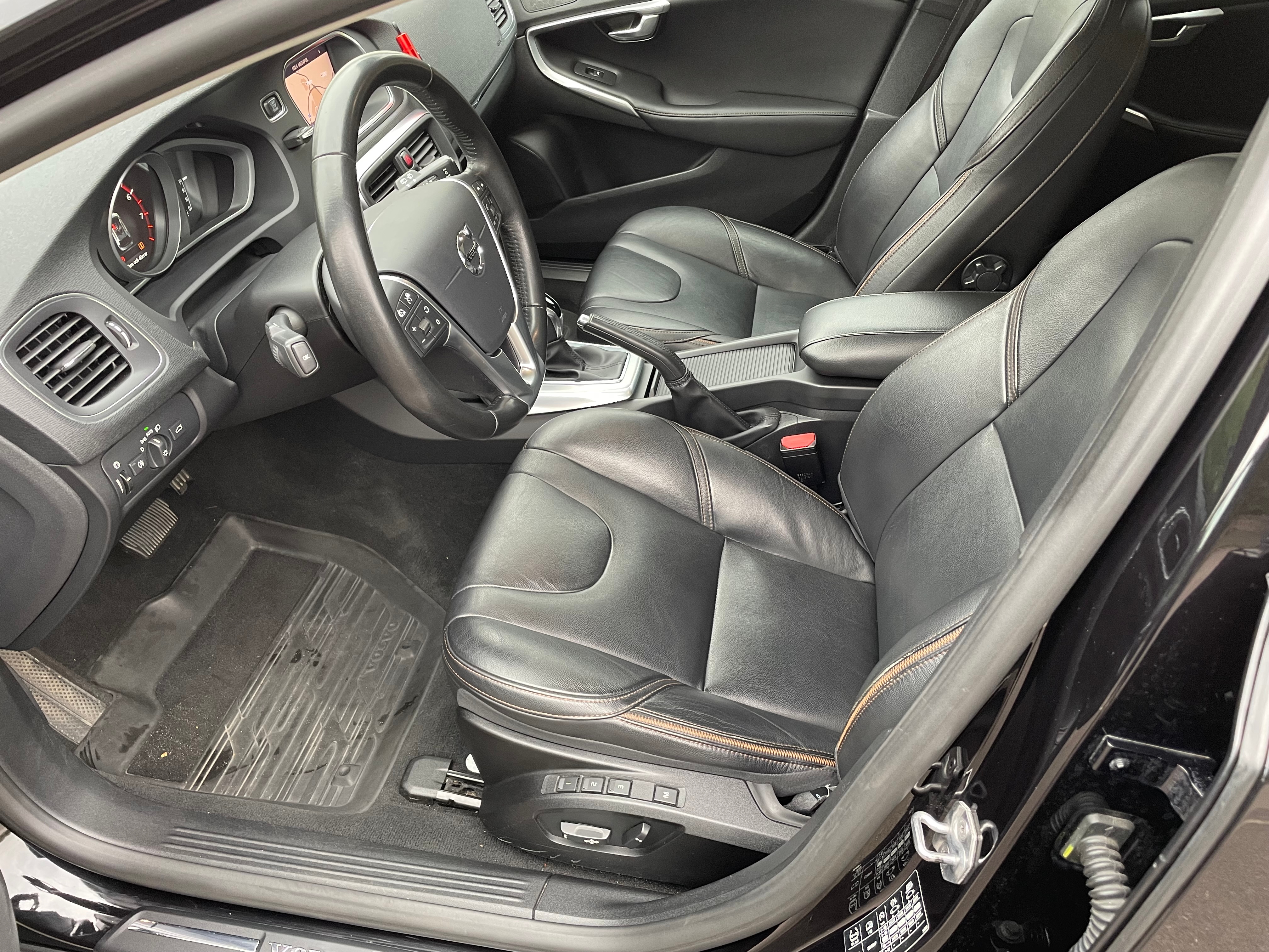 Volvo V40 Cross Country T3 2019, bild 5/7