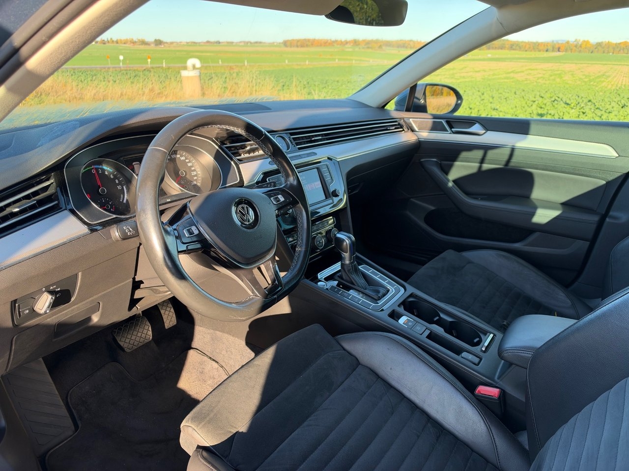 Volkswagen Passat GTE 2017, bild 7/7
