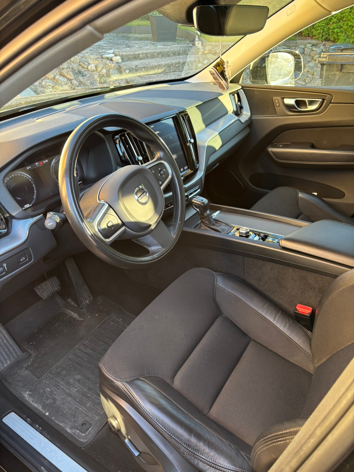 Volvo XC60 D4 2020, bild 6/6