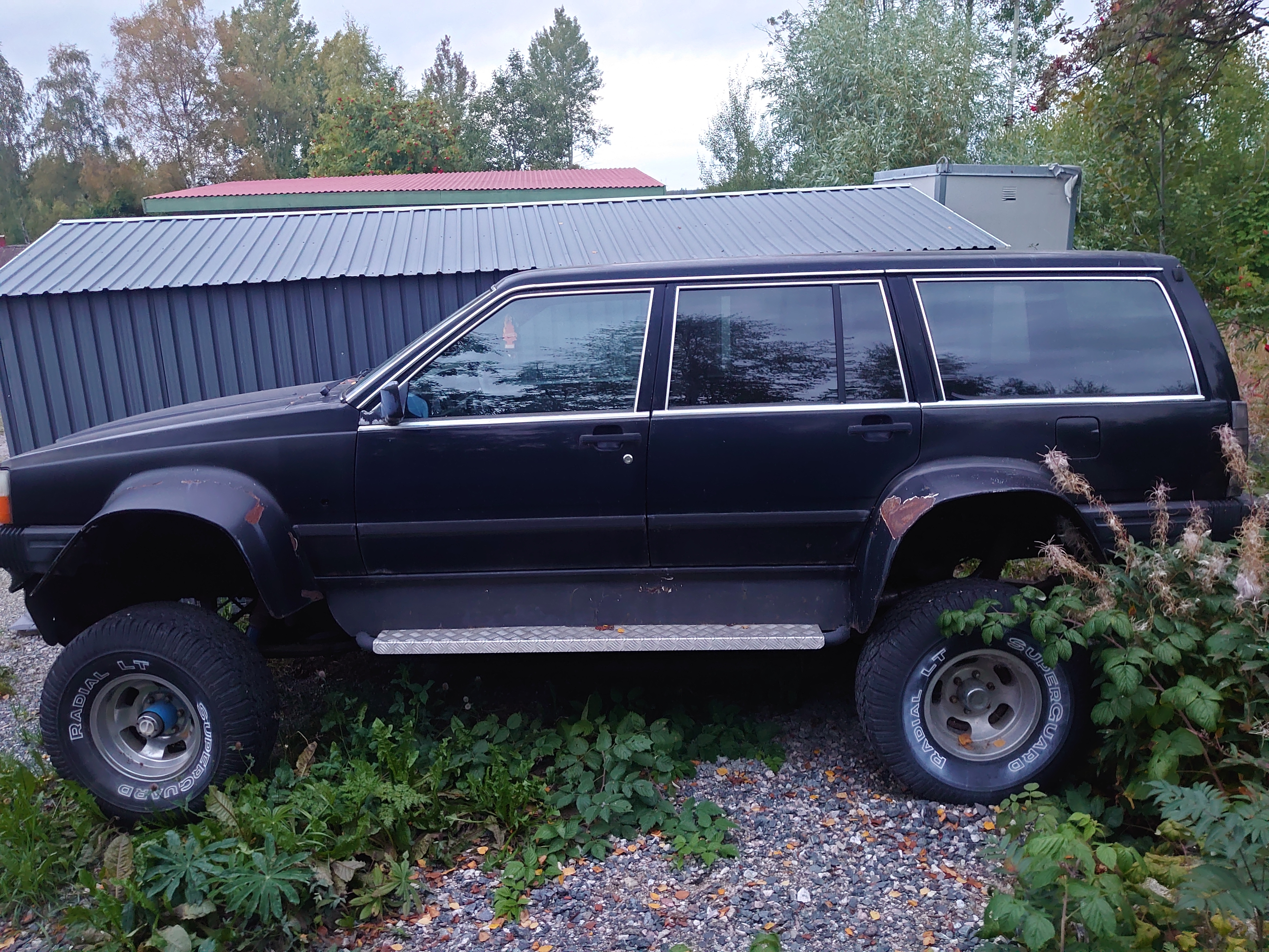 Chevrolet Suburban 1980, bild 3/4