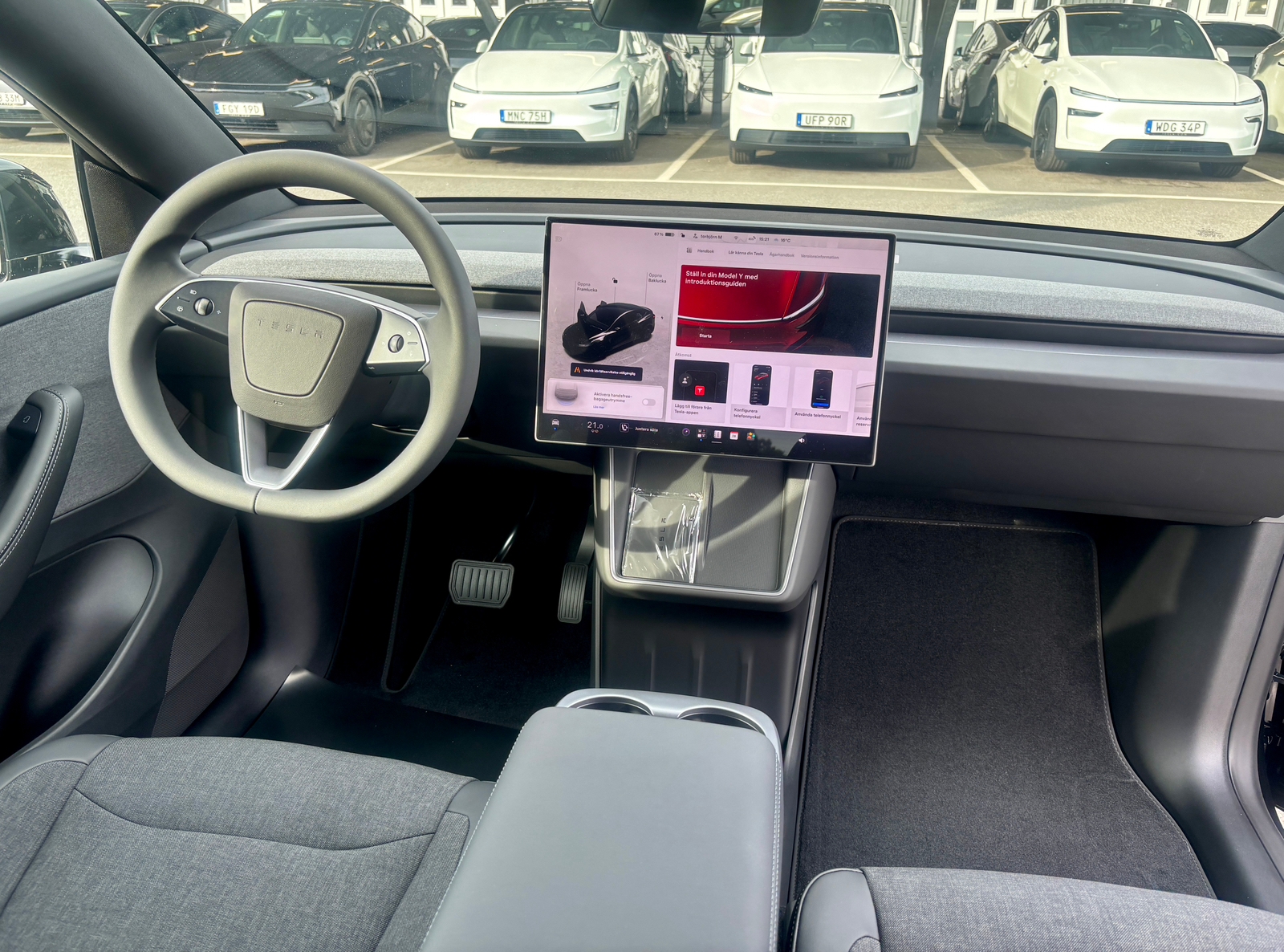Tesla Model Y Long Range 2026, bild 5/9