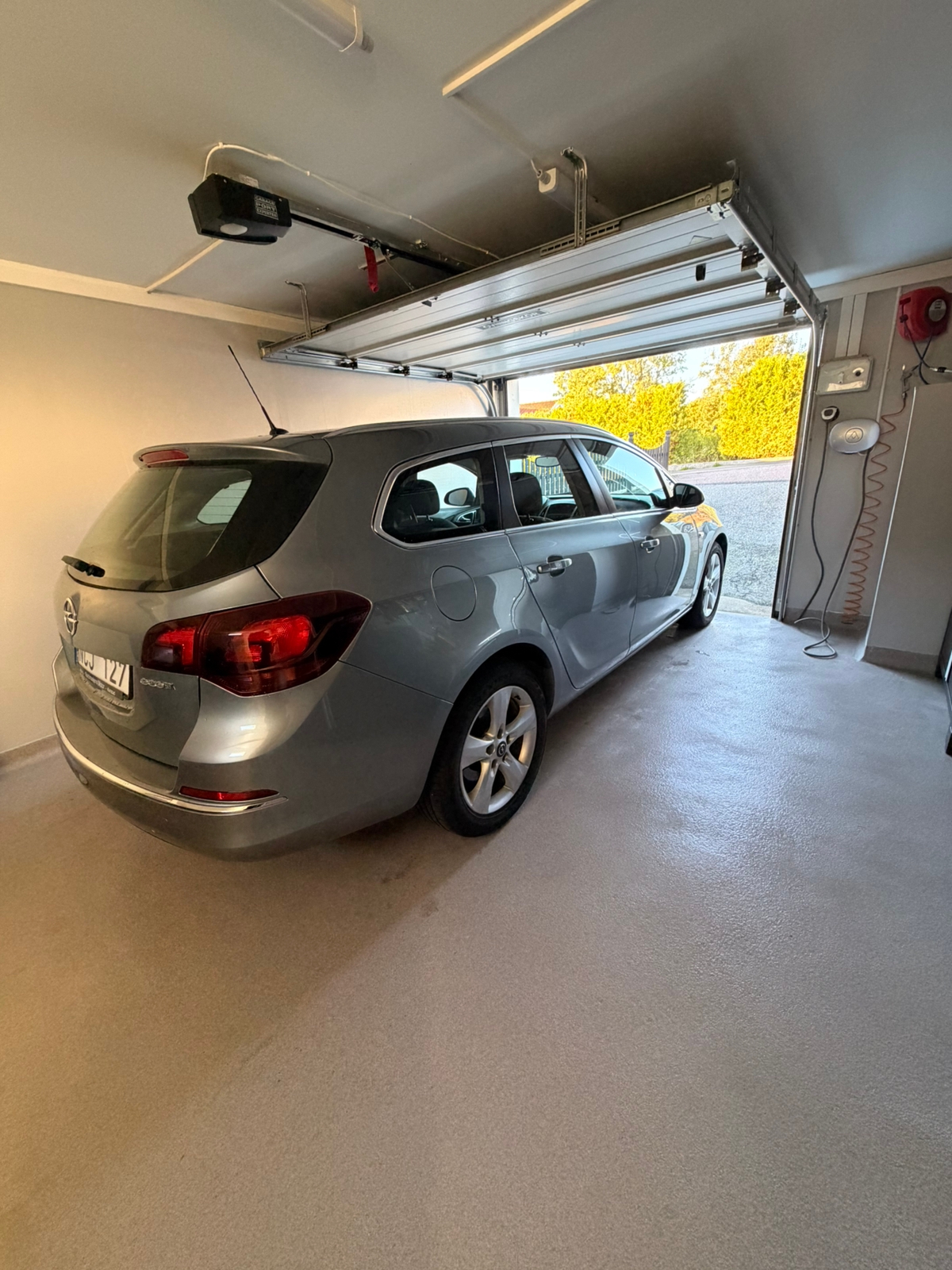 Opel Astra 1.7 CDTI 2013, bild 4/8