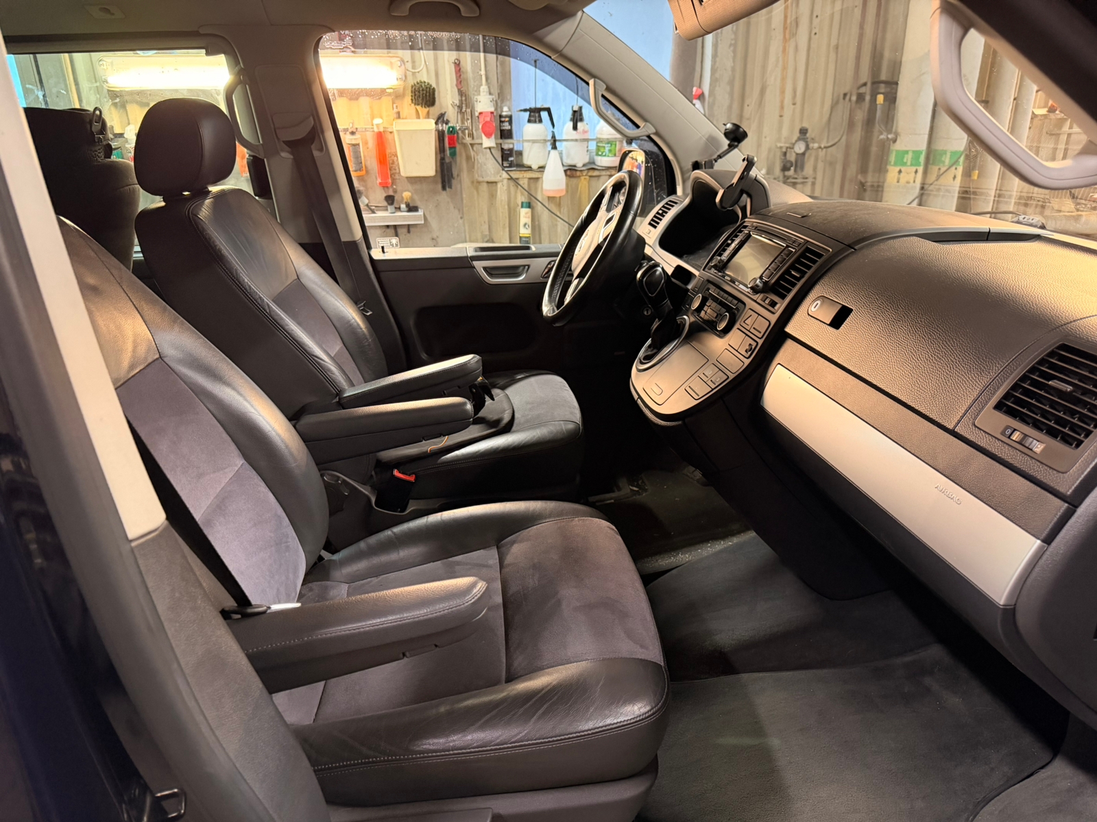 Volkswagen Multivan Highline 2012, bild 4/8