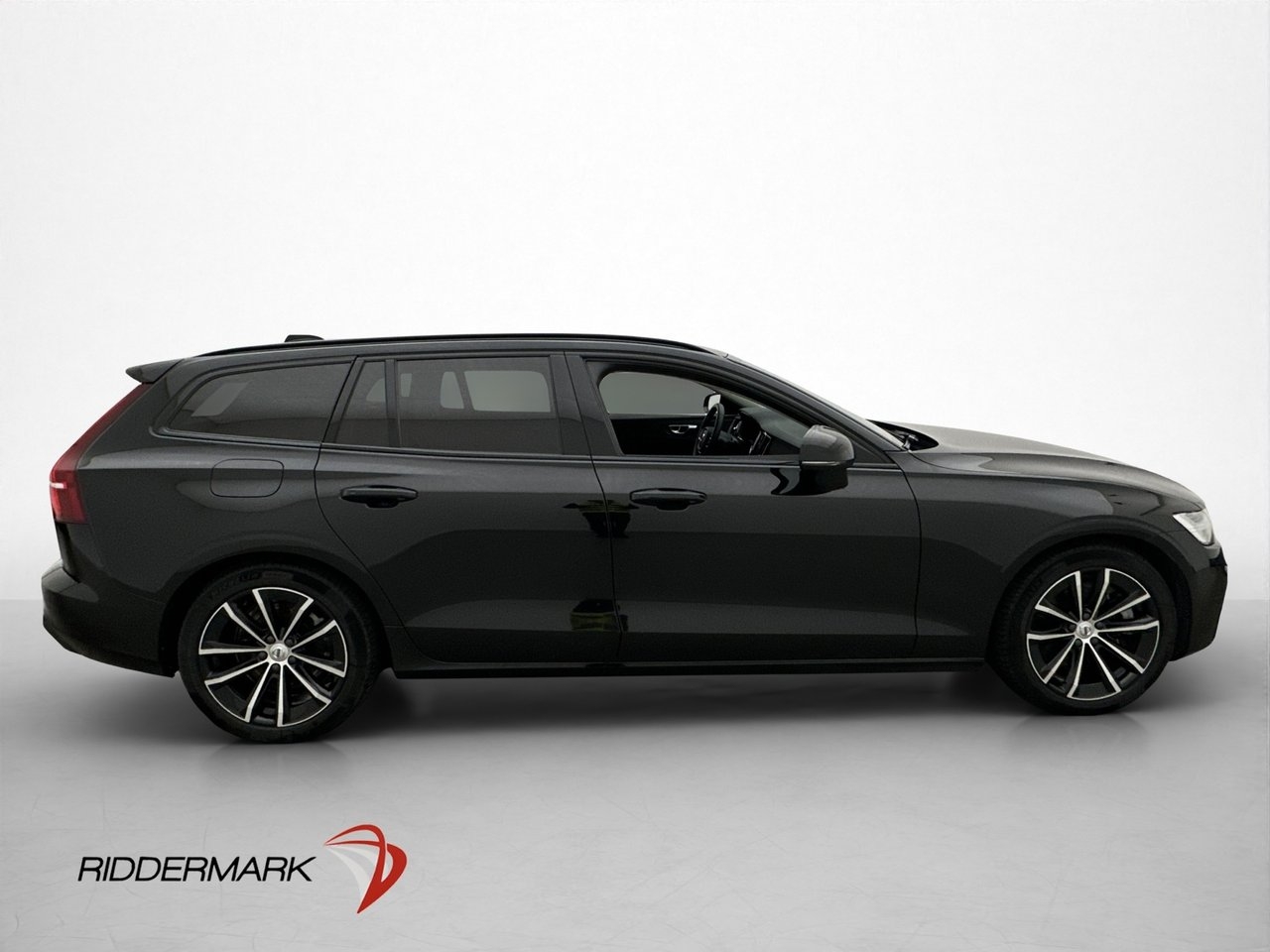 Volvo V60 T6 Plus Dark 2025, bild 6/10