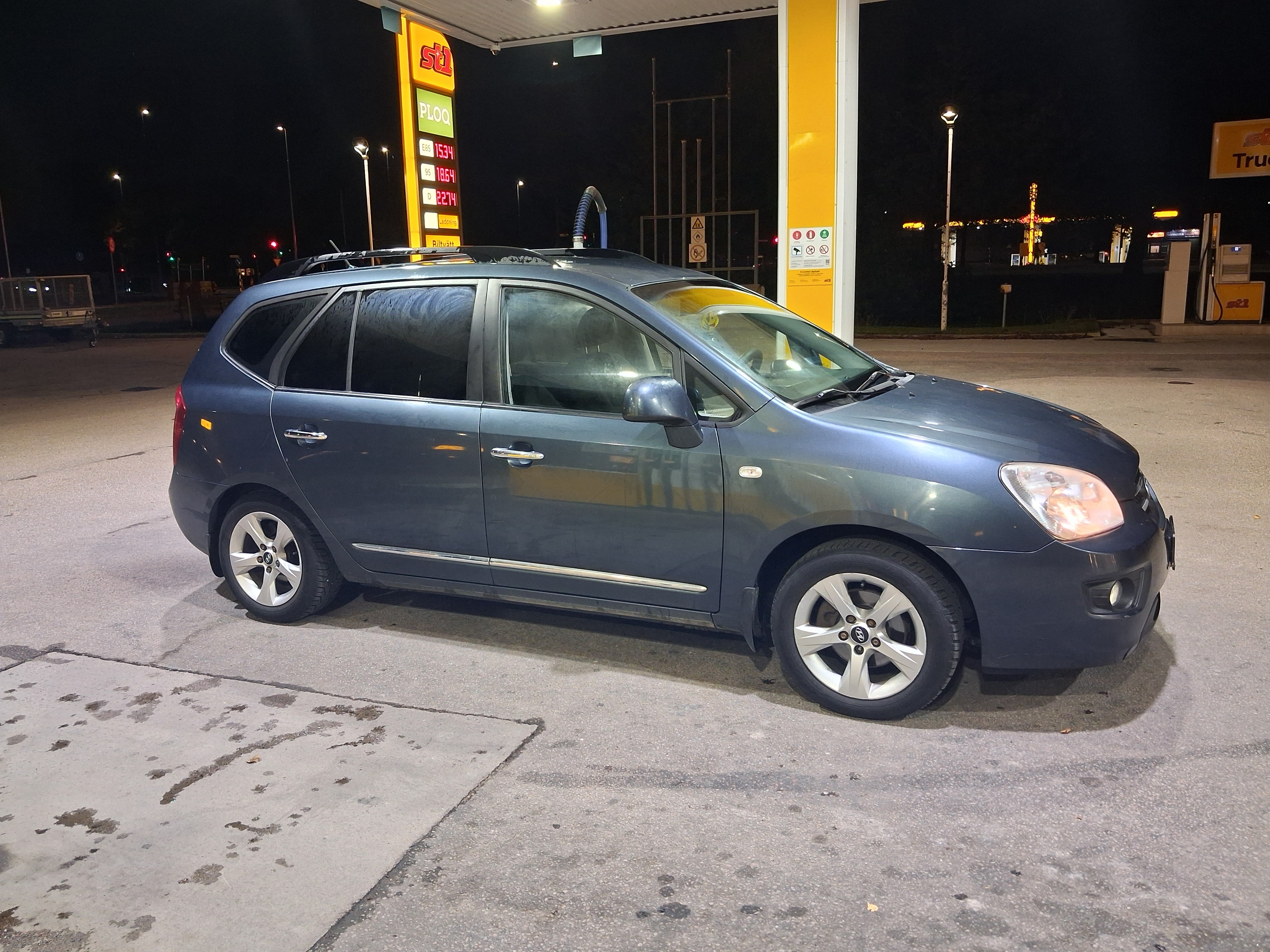 Kia Carens 2.0 2009, bild 4/10