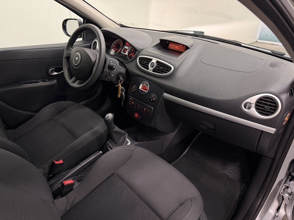 Renault Clio 2010, bild 7/10