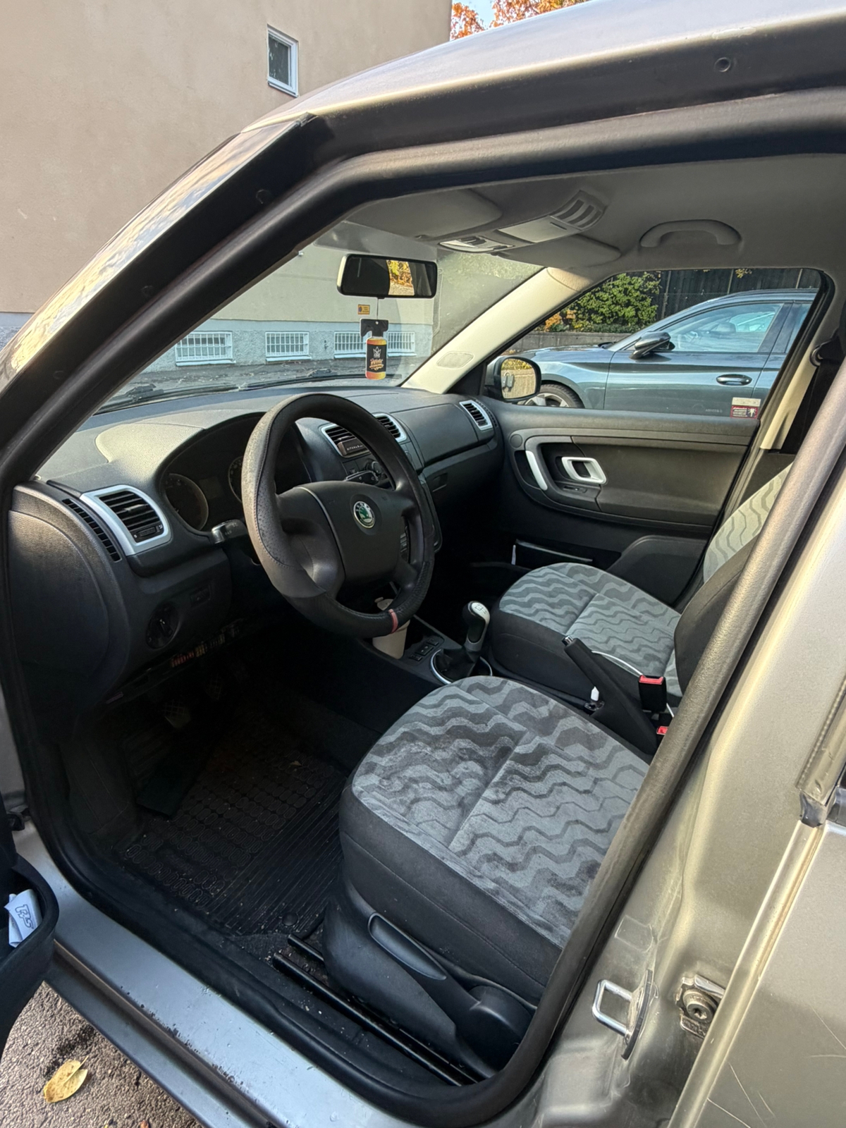 Skoda Fabia 1.2 HTP 12V 2008, bild 7/7
