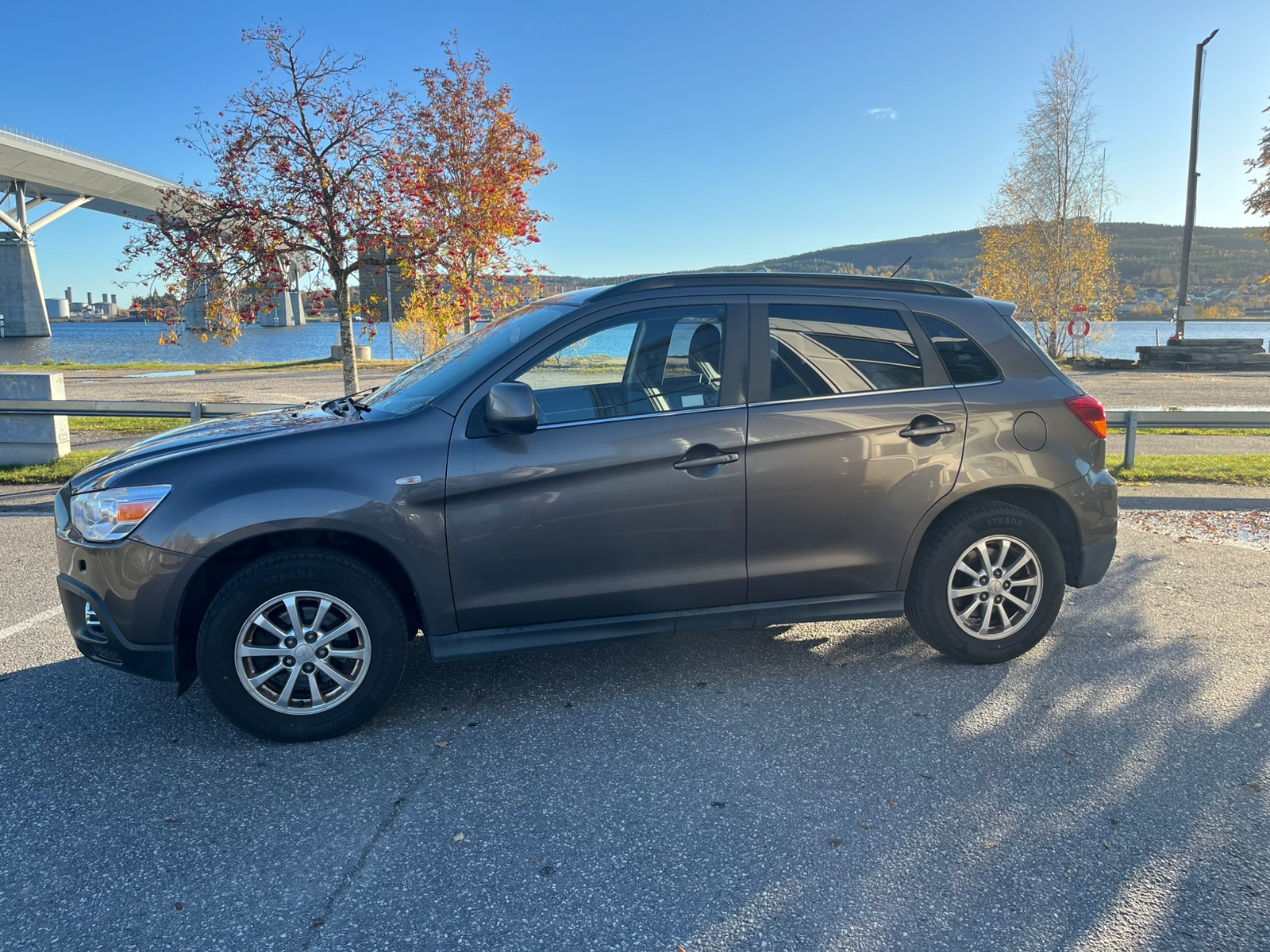 Mitsubishi ASX 1.6 2011, photo 2/5