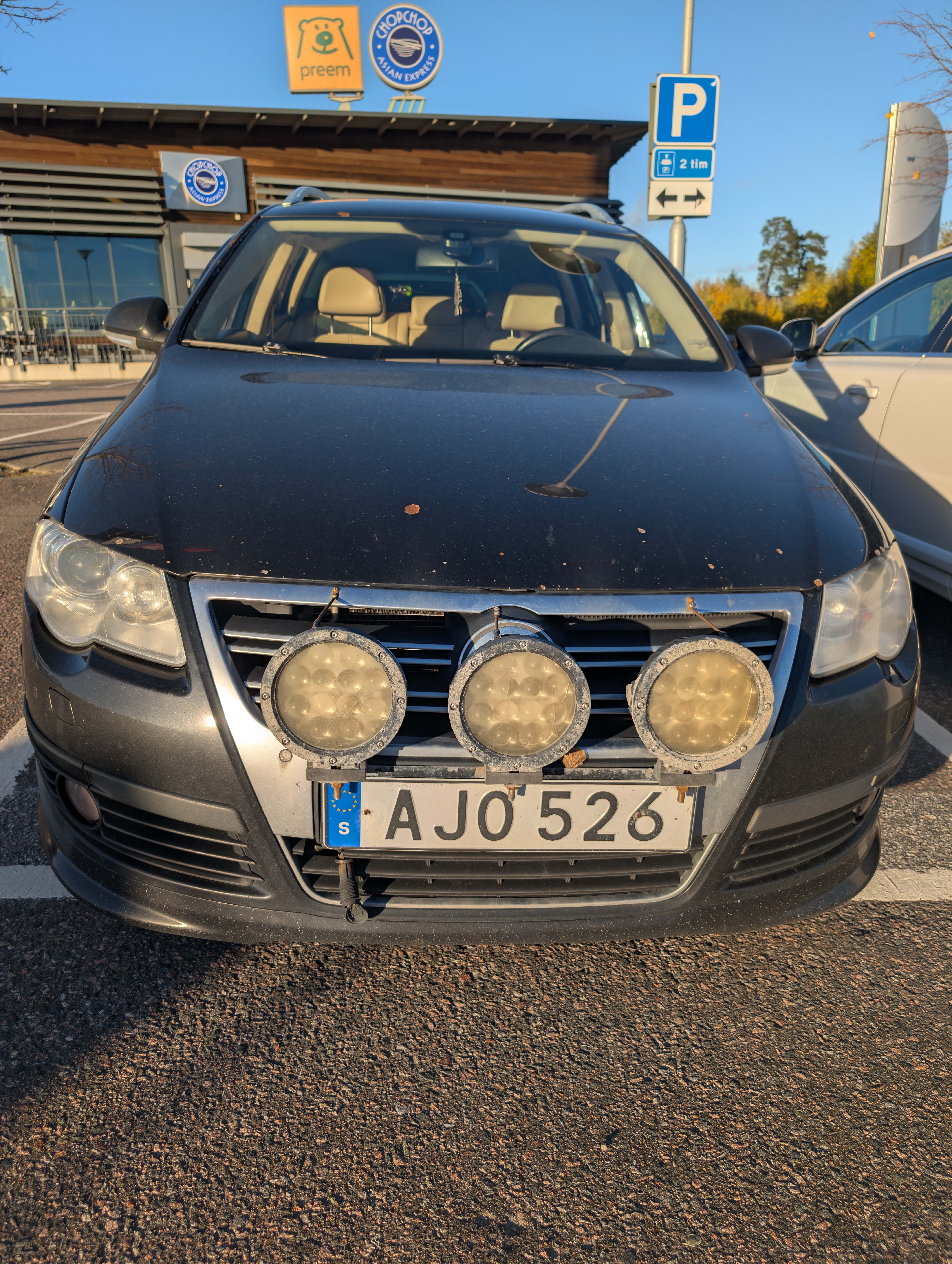 Volkswagen Passat 2.0 TDI DPF R-Line 2010, bild 6/8