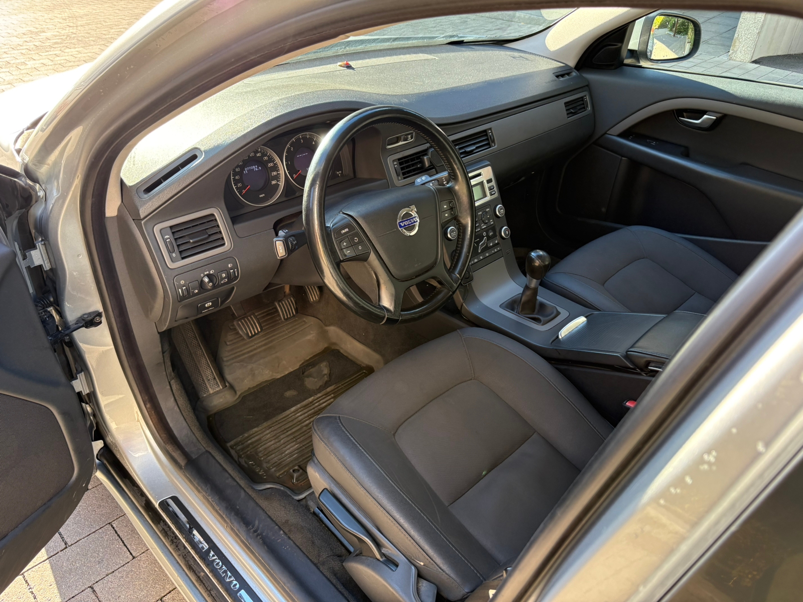 Volvo V70 2011, bild 5/8