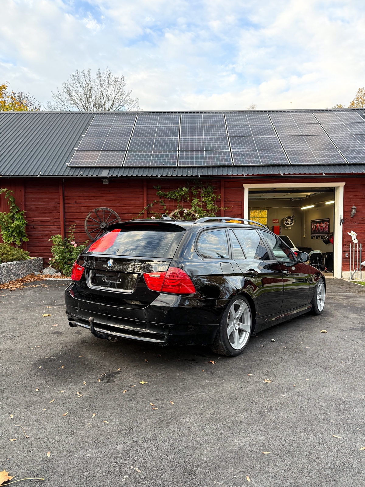 BMW 318d 2009, bild 5/10