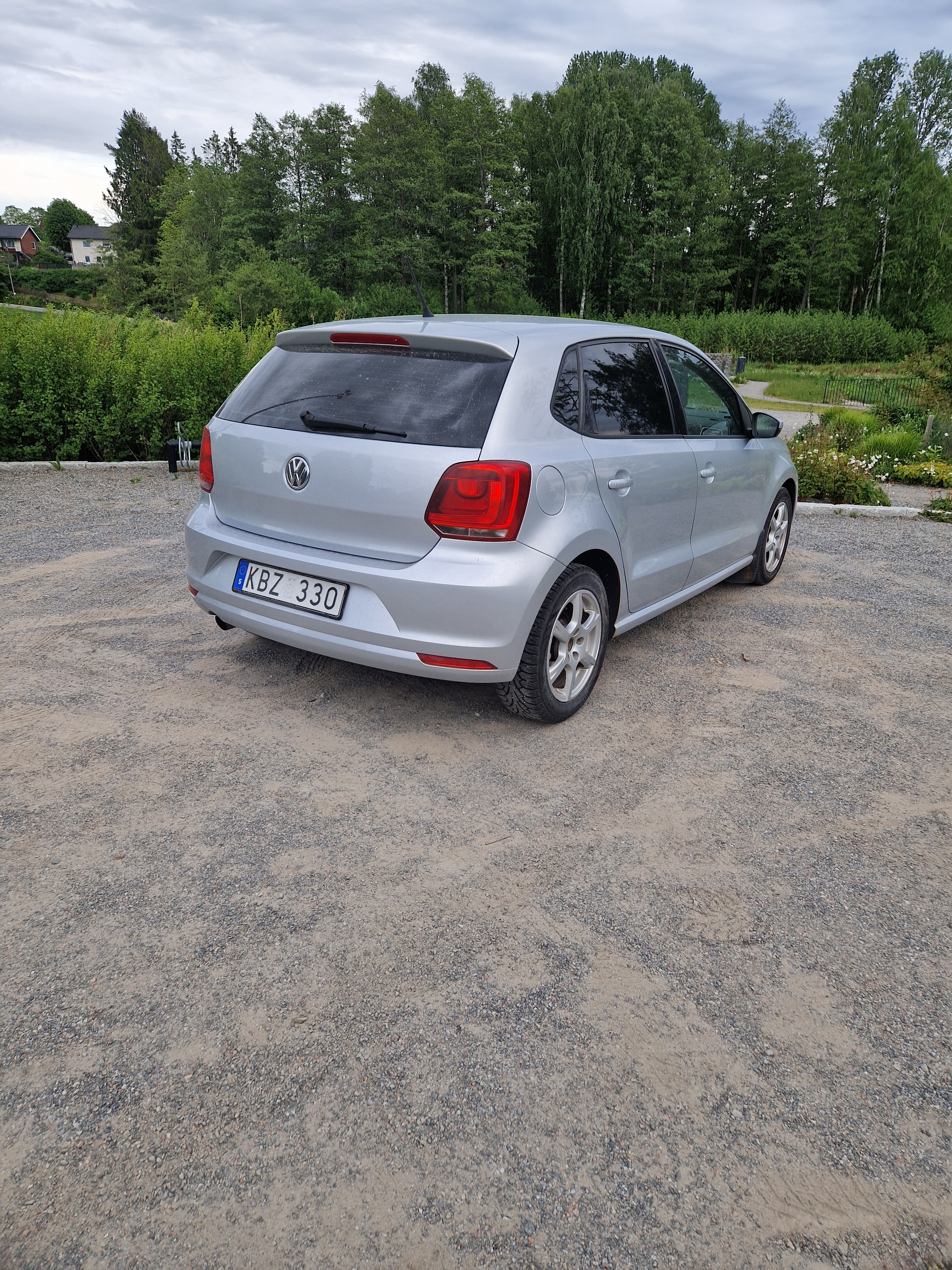 Volkswagen Polo 1.6 TDI 2010, bild 3/5