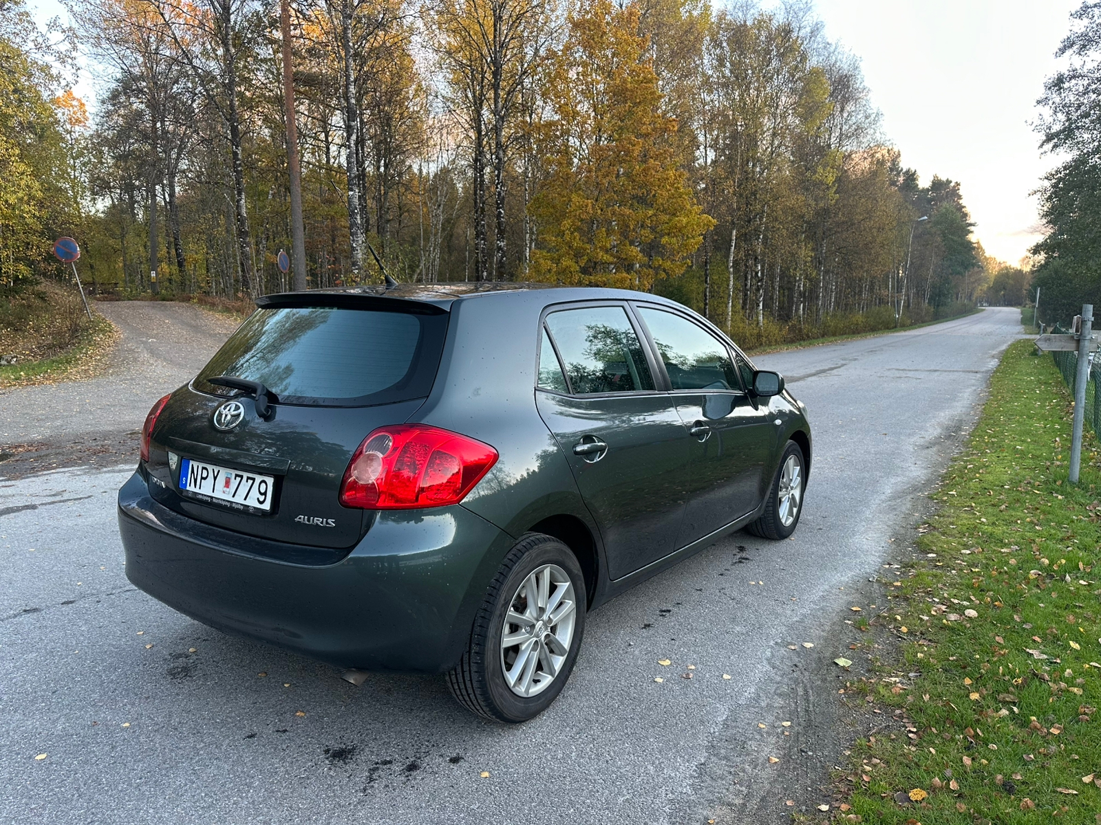 Toyota Auris 1.6 2008, bild 6/10