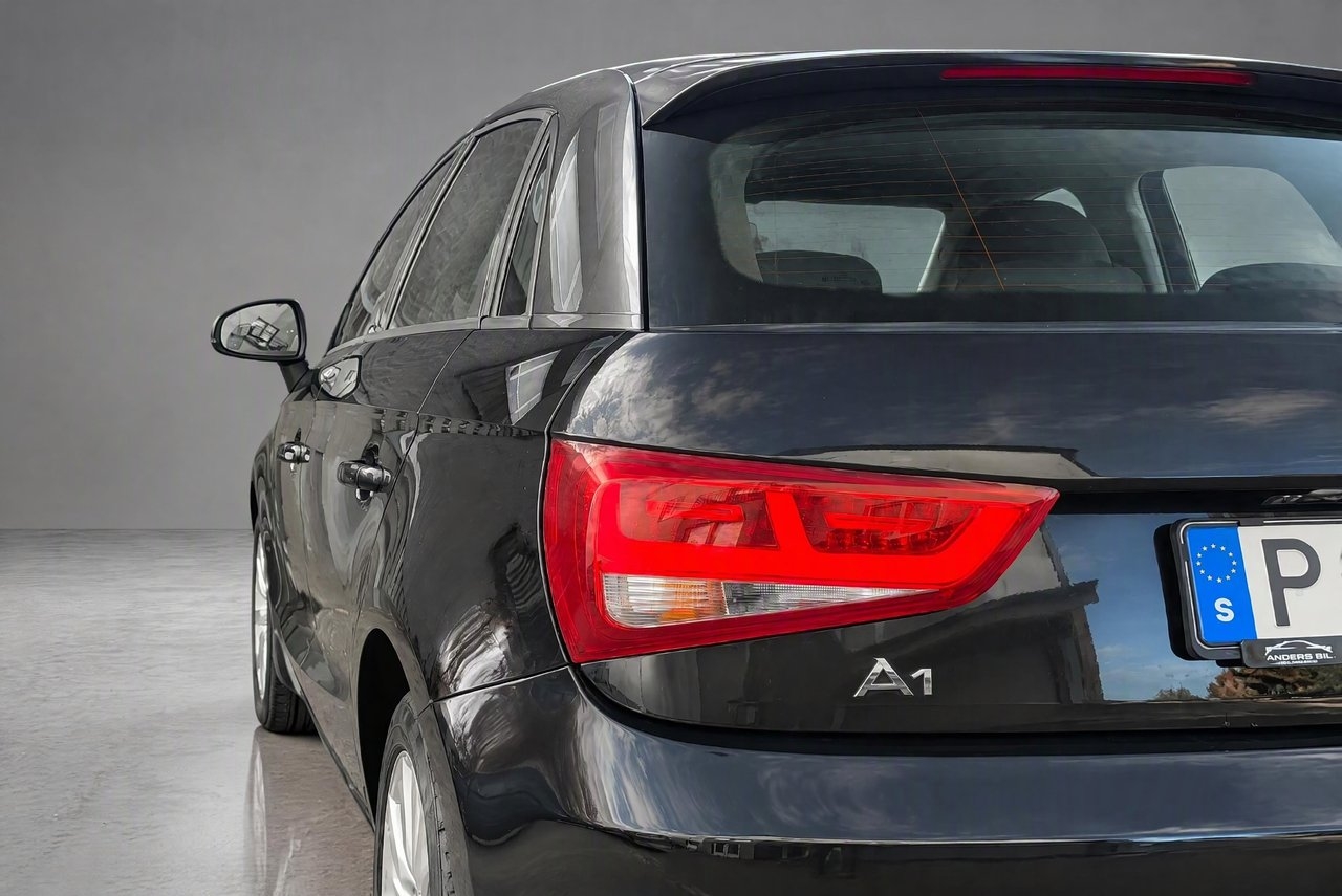 Audi A1 1.2 TFSI 2013, photo 10/10