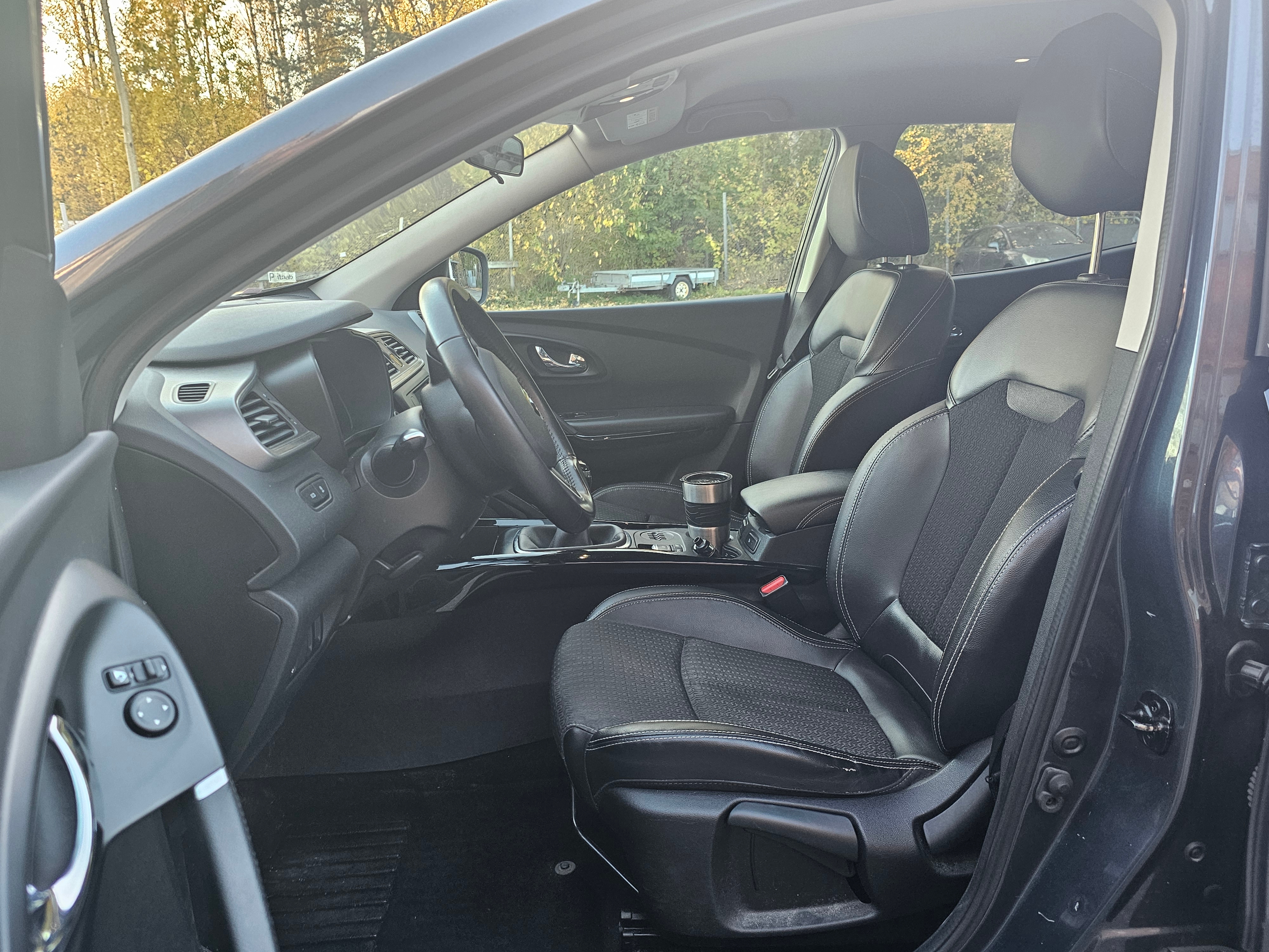 Renault Kadjar dCi 130 2016, bild 7/10