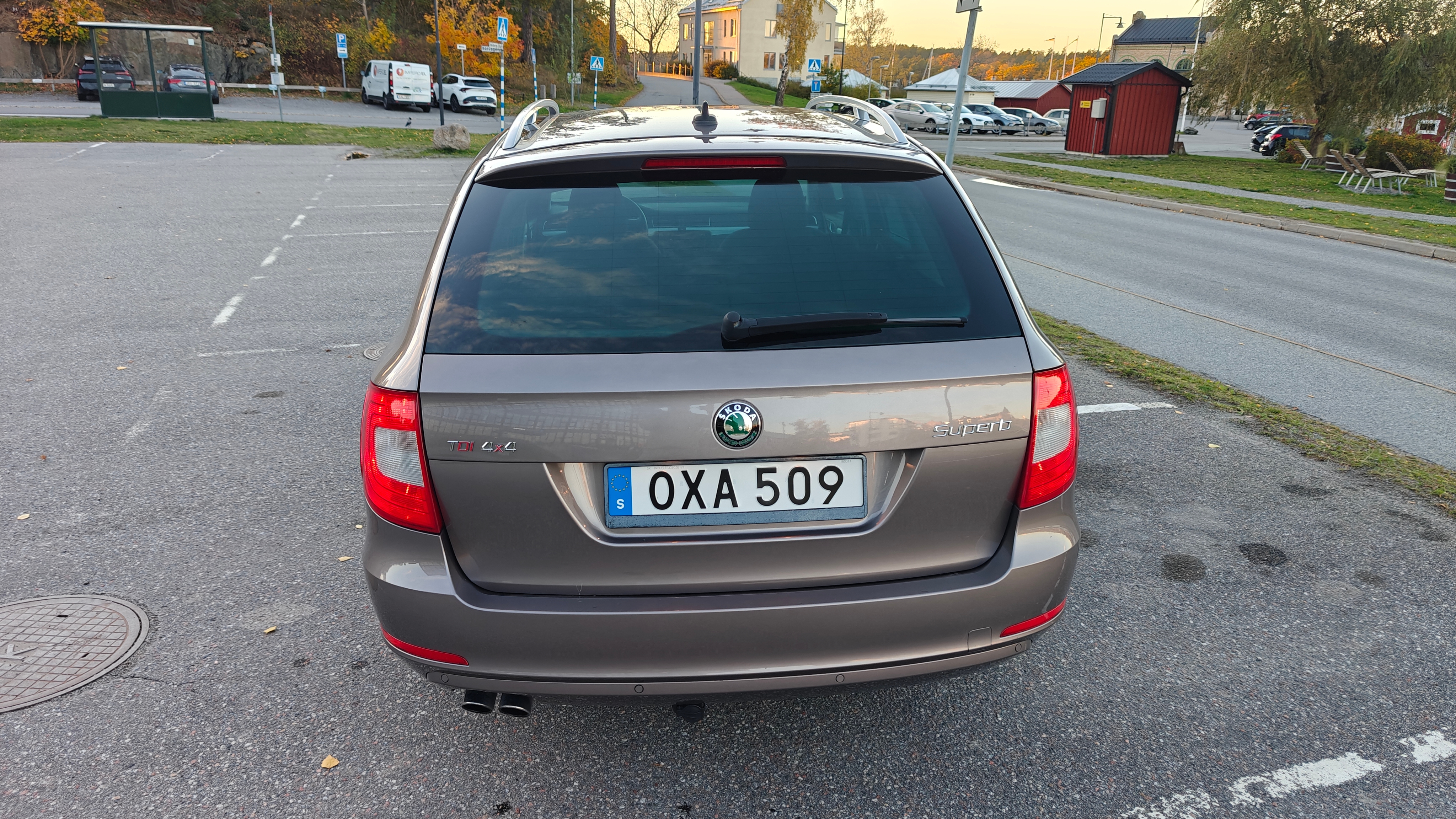 Skoda Superb 2.0 TDI 2012, bild 6/10