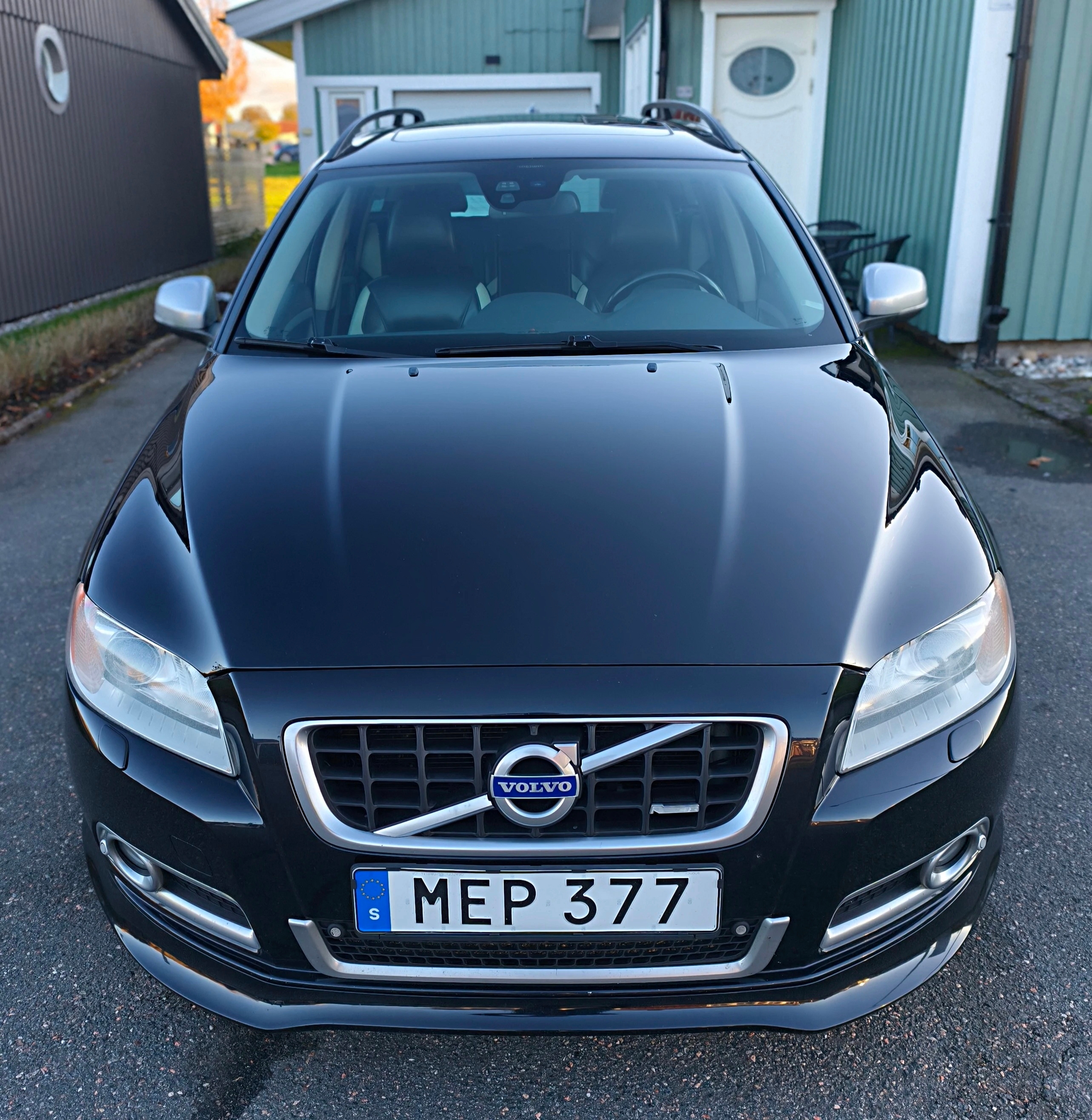 Volvo V70 2012, kuva 2/9