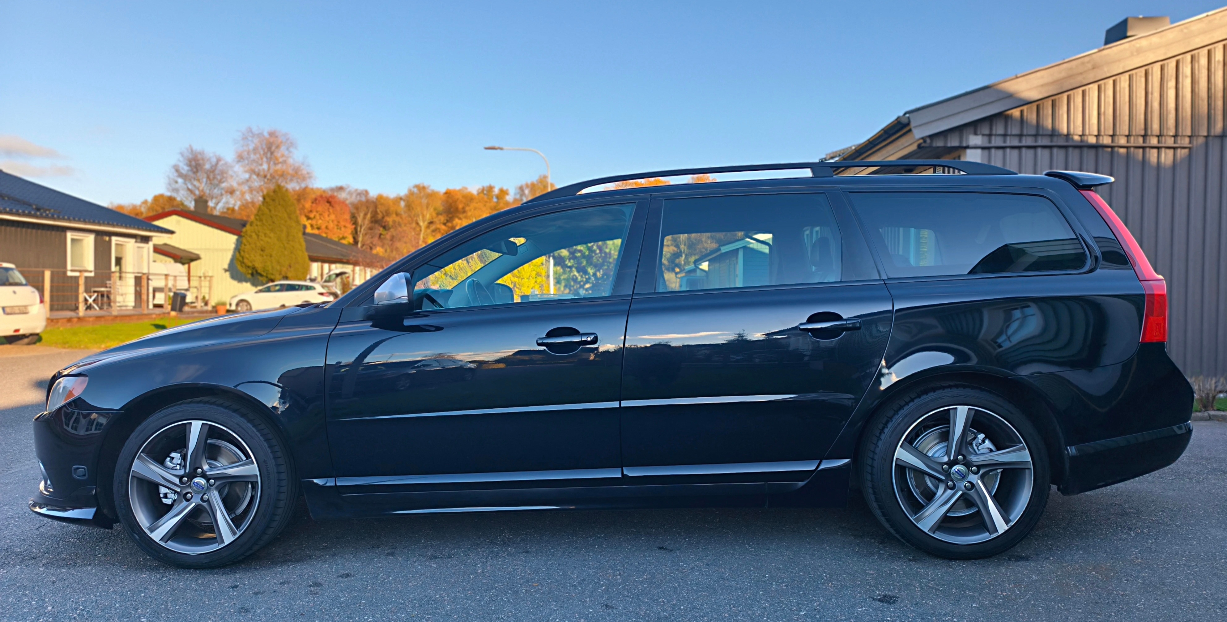 Volvo V70 2012, kuva 4/9