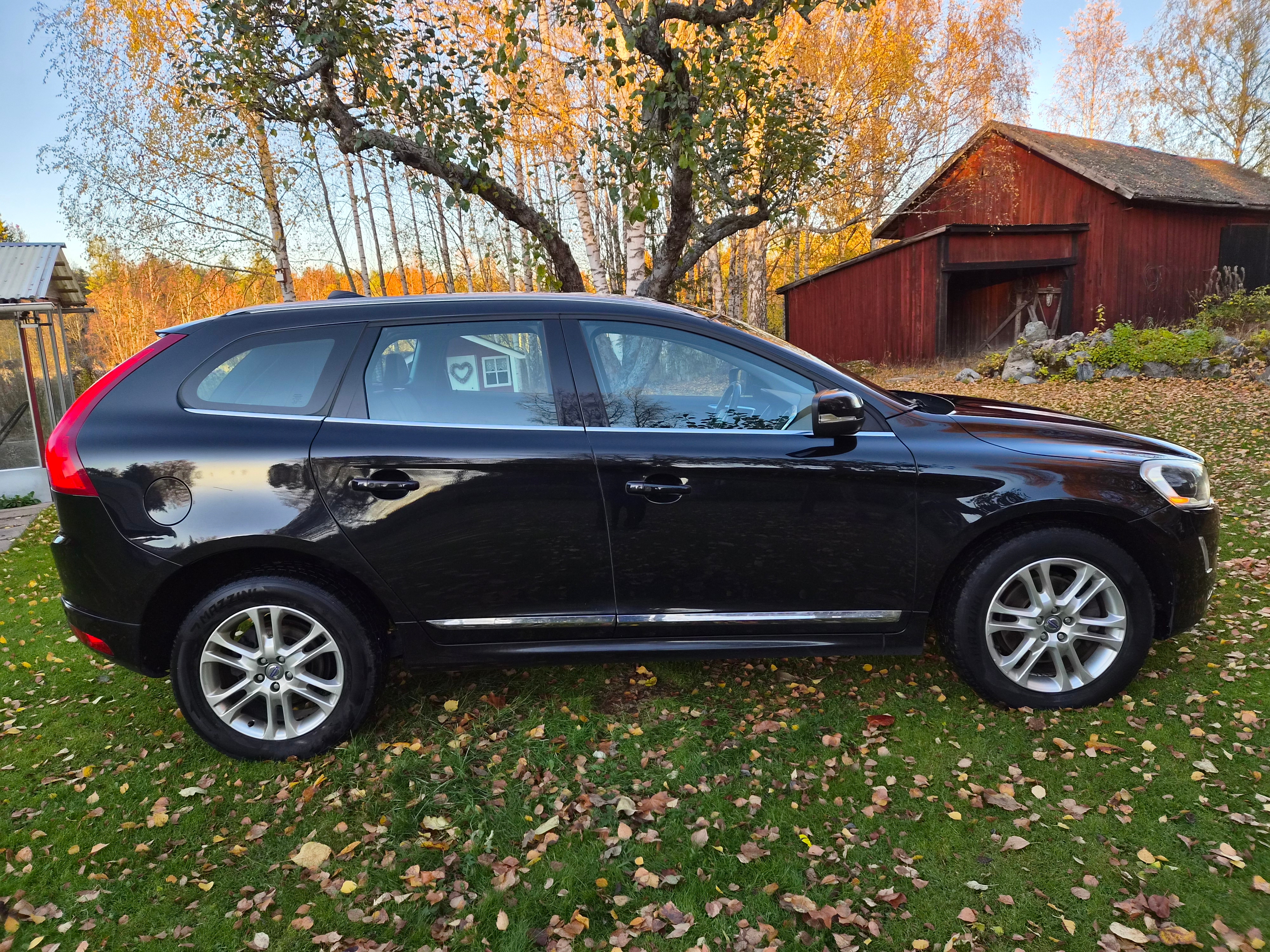 Volvo XC60 D4 Summum 2014, bild 2/10