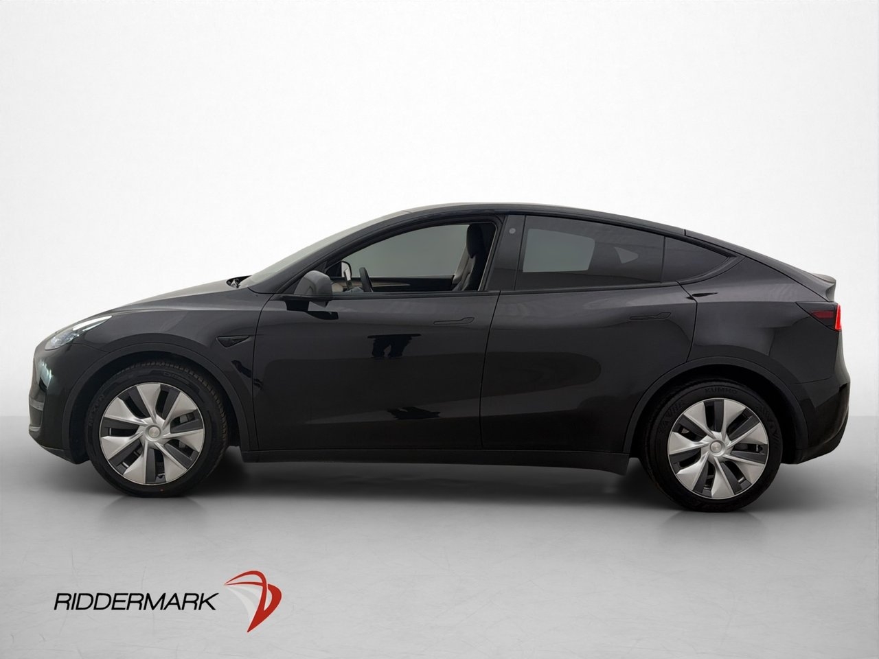 Tesla Model Y 2022, photo 5/10