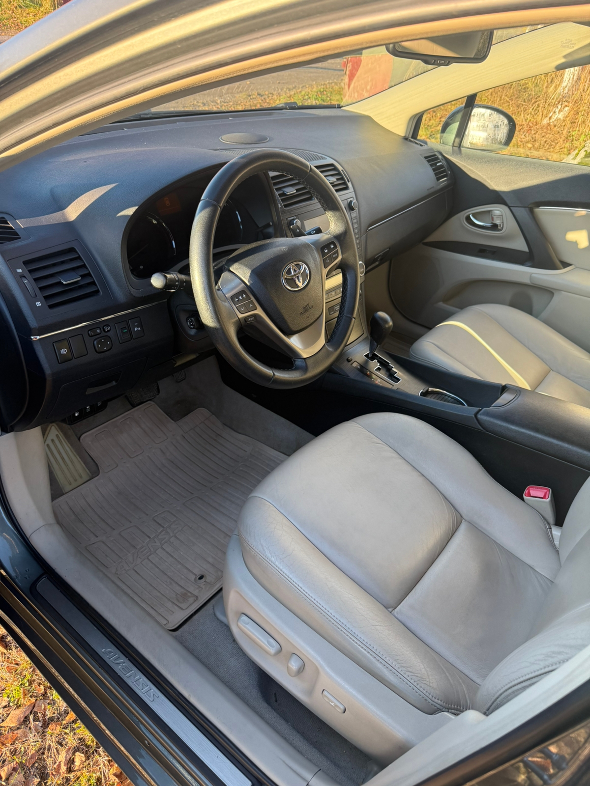 Toyota Avensis 2.0 2009, photo 7/8